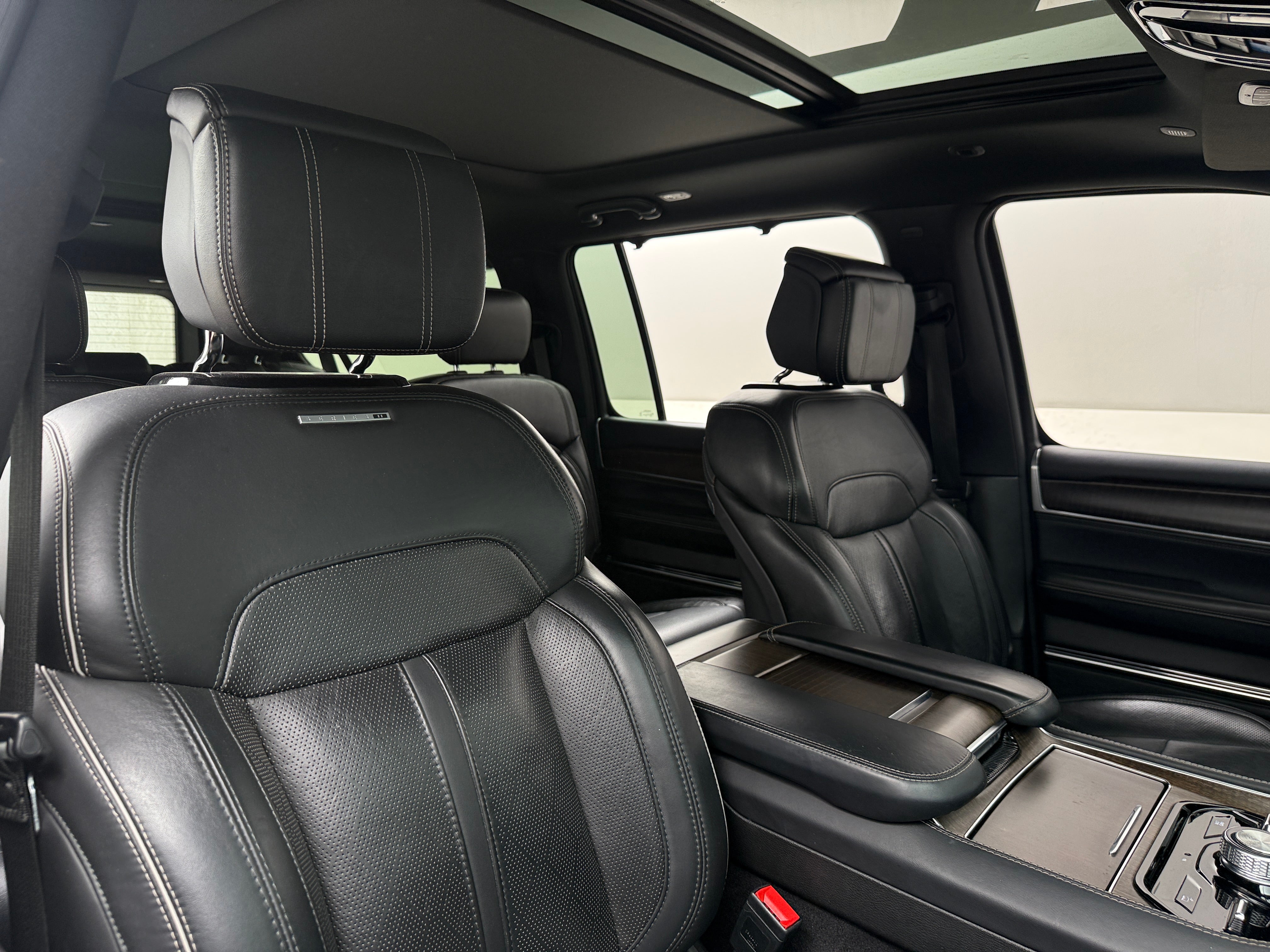 2024 Jeep Grand Wagoneer L