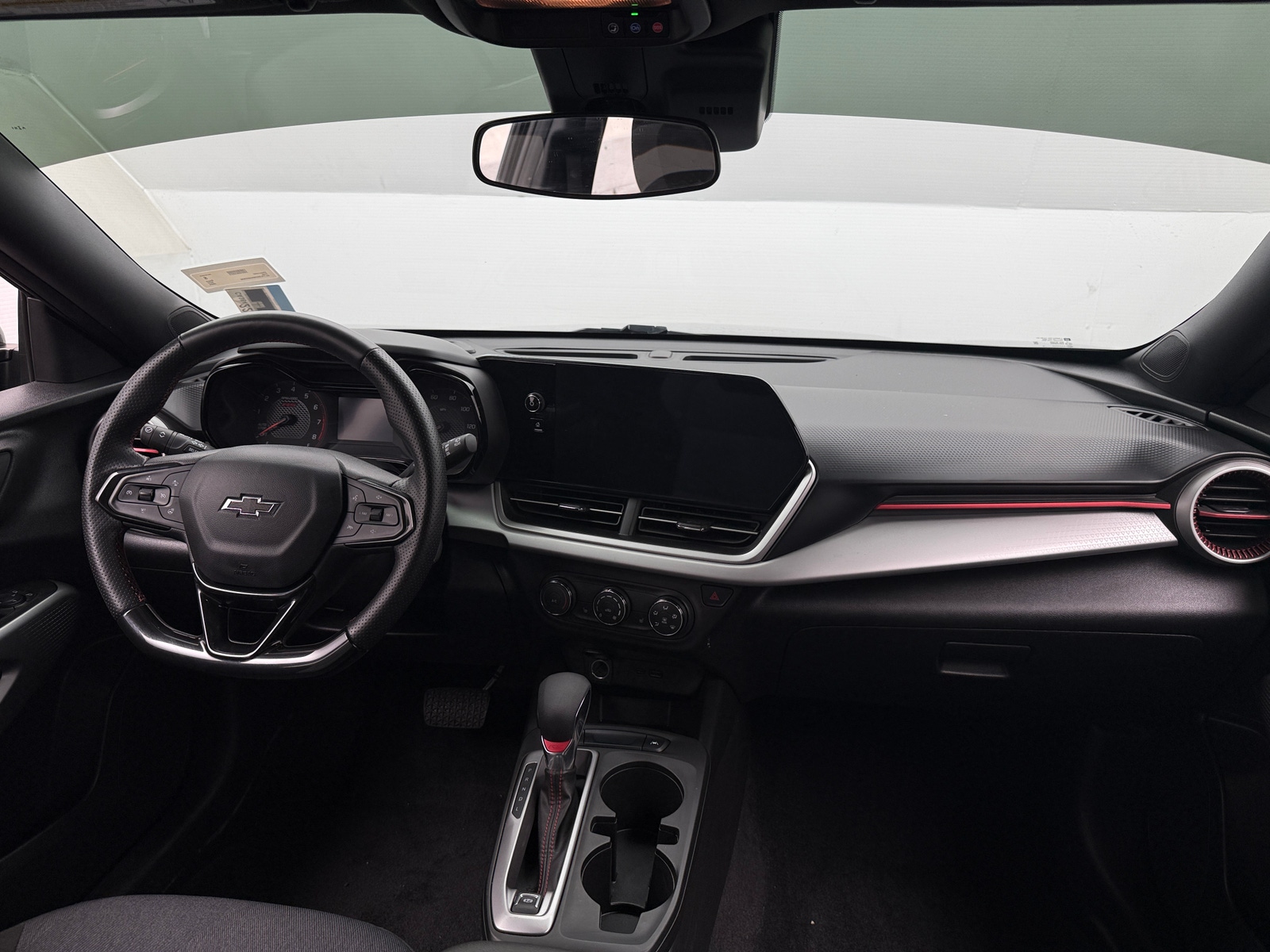 Thumbnail: 2024 Chevrolet Trax - 3