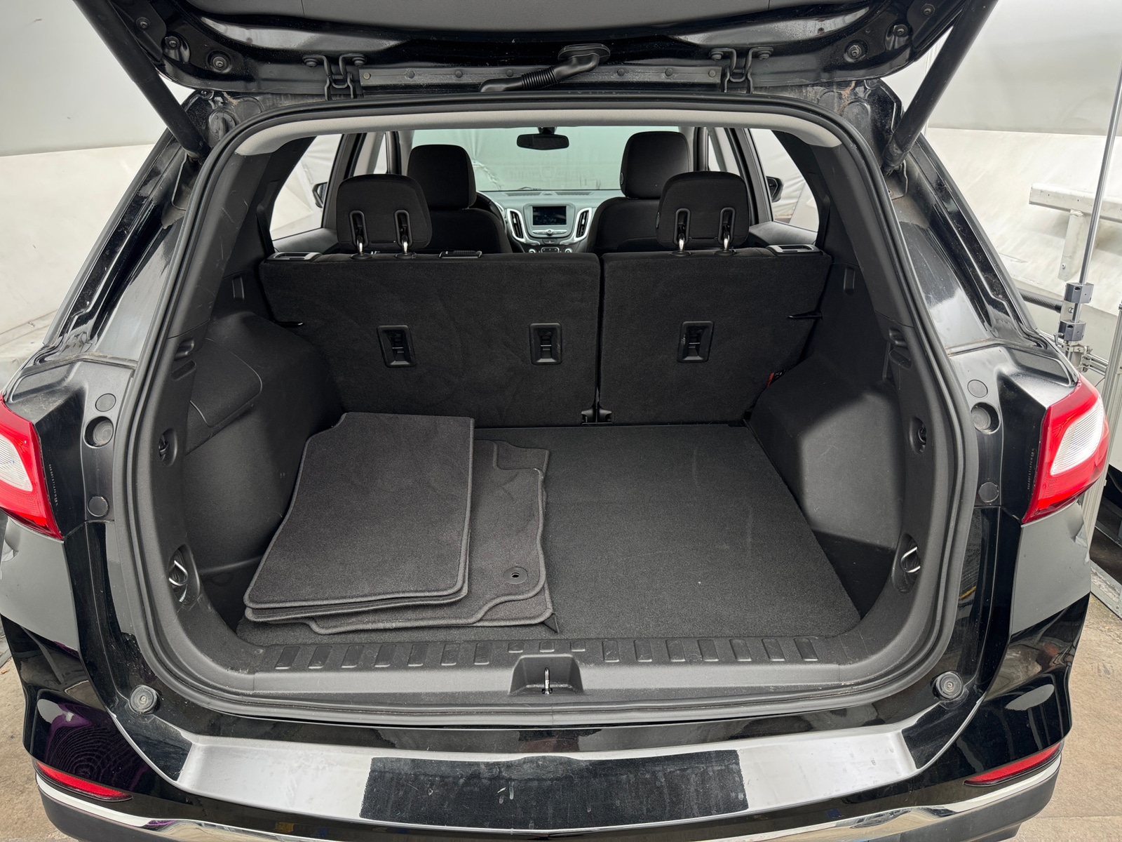 Thumbnail: 2019 Chevrolet Equinox - 7