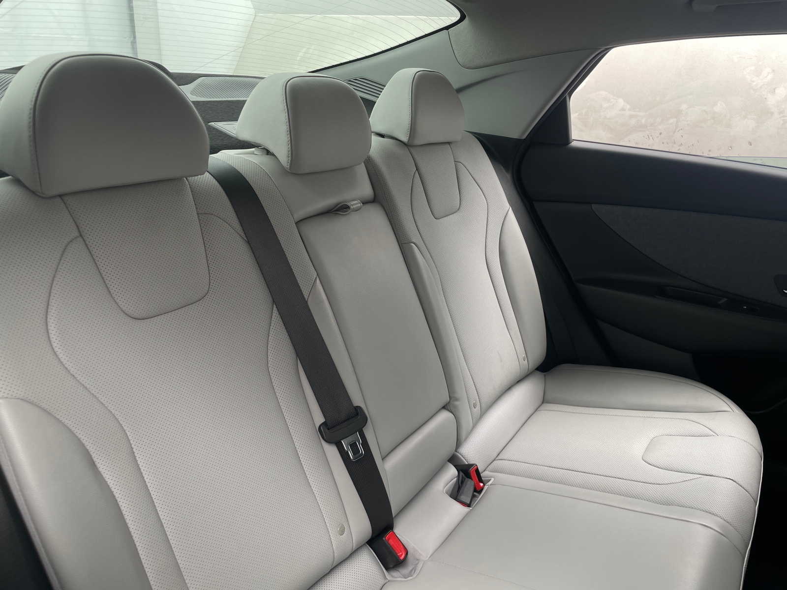 Thumbnail: 2023 Hyundai Elantra - 5
