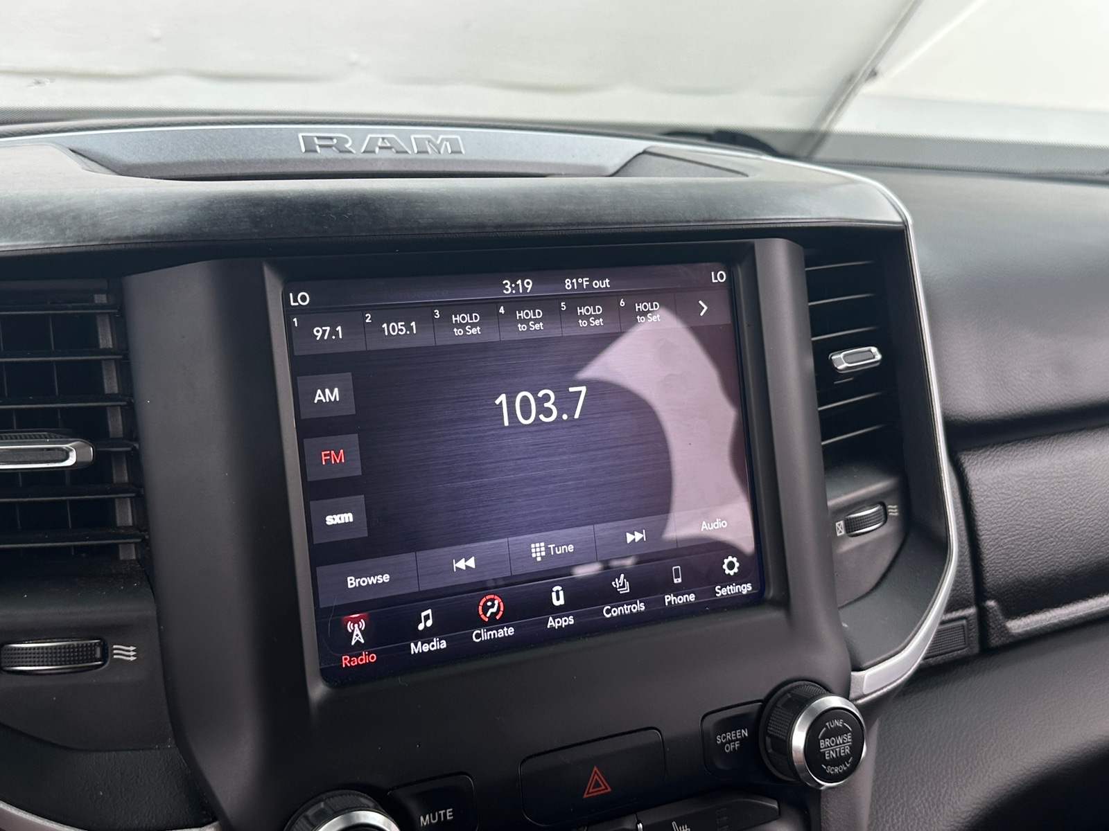 Thumbnail: 2019 RAM 1500 - 4