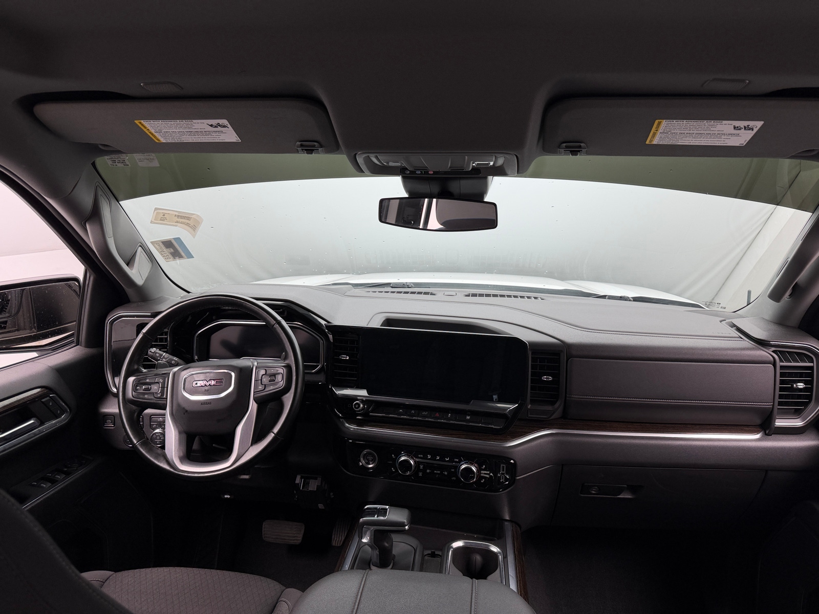 Thumbnail: 2023 GMC Sierra 1500 - 3