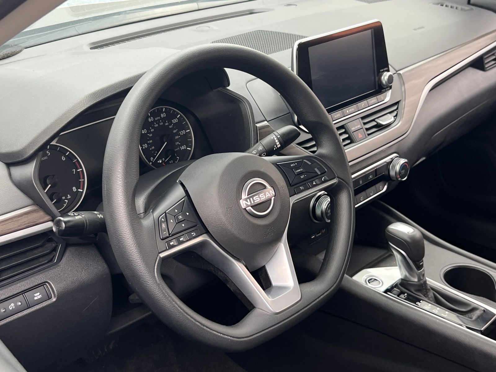 Thumbnail: 2025 Nissan Altima - 5