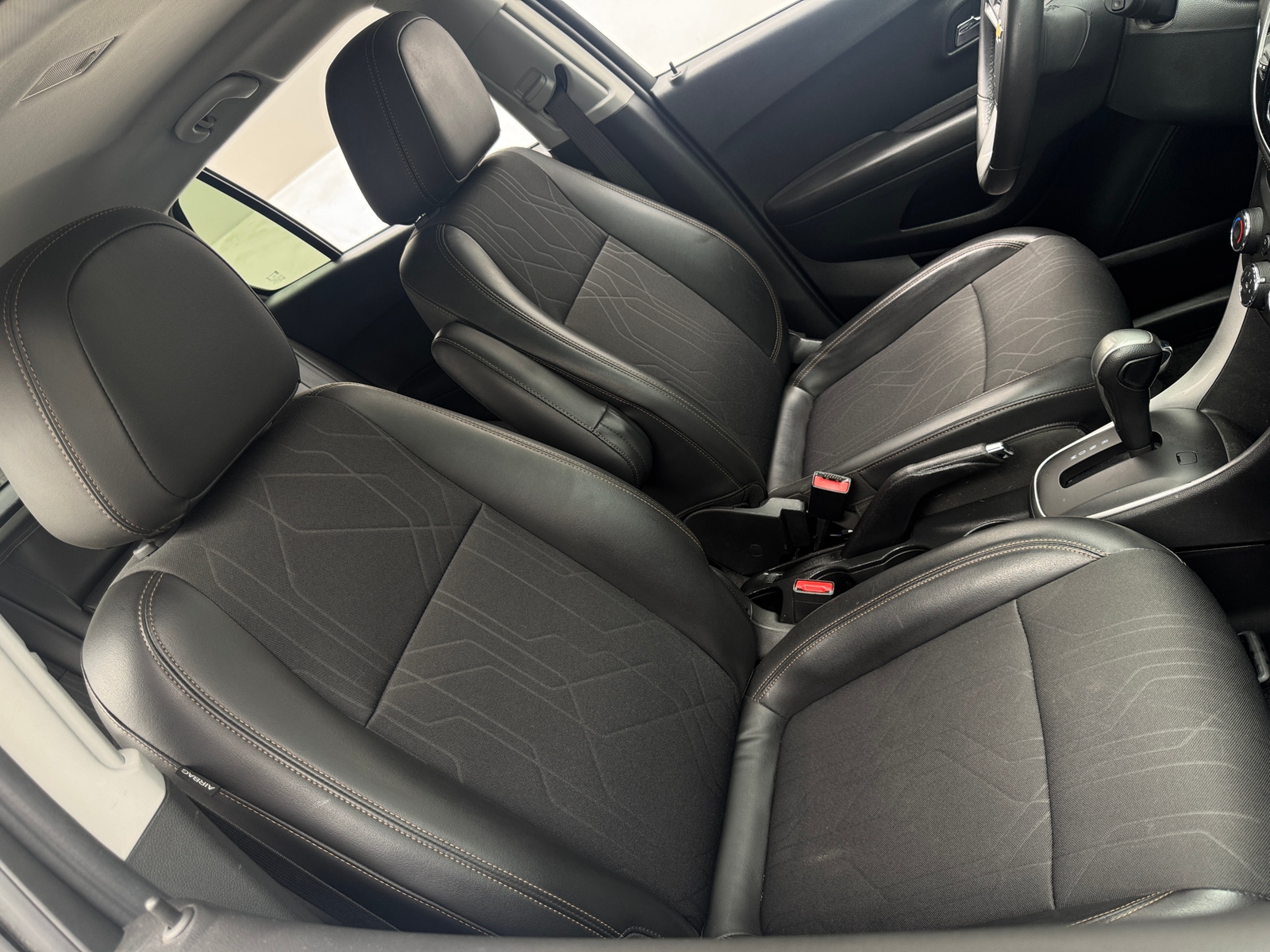 Thumbnail: 2020 Chevrolet Trax - 2