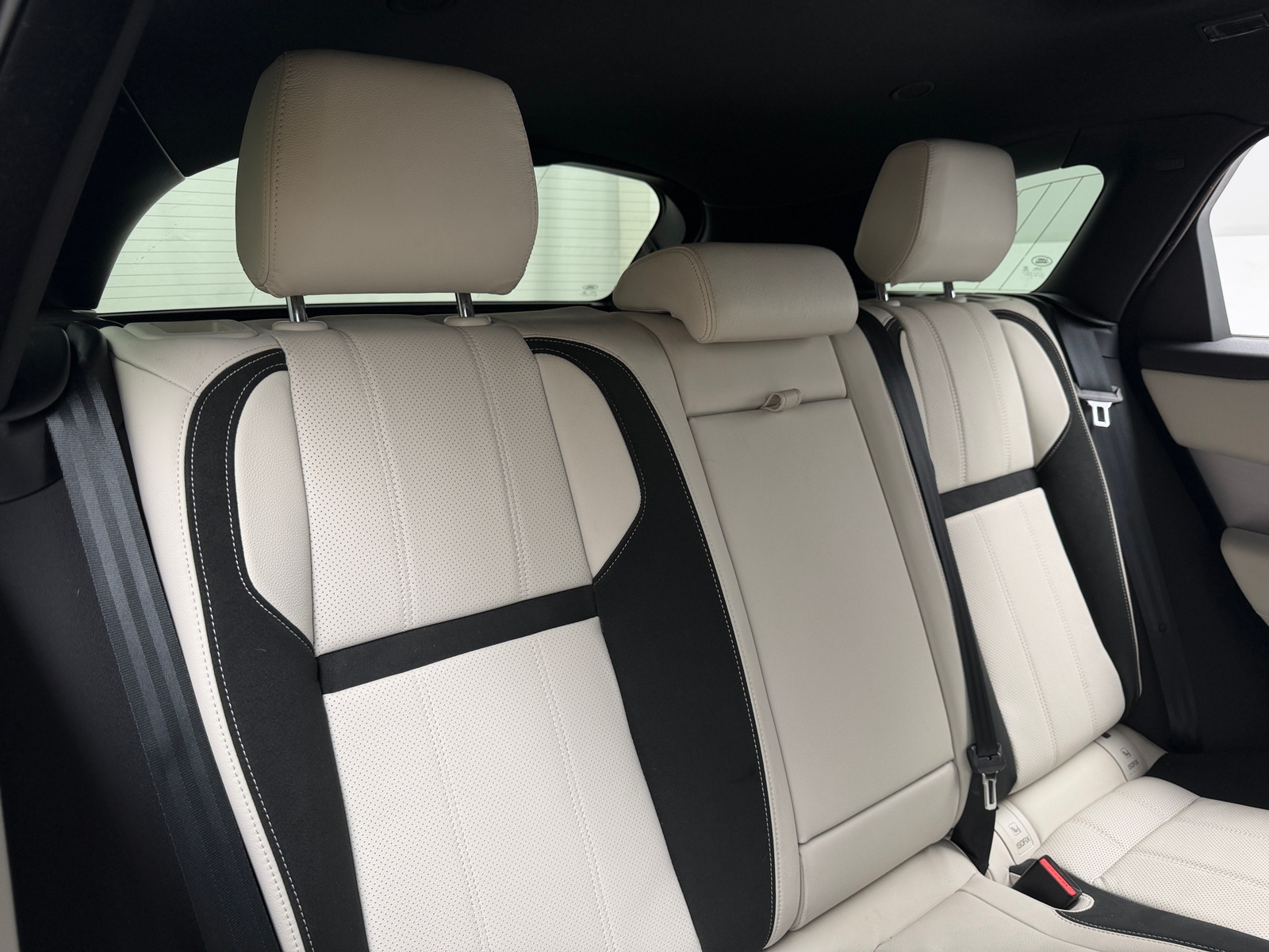 Thumbnail: 2023 Land Rover Range Rover Velar - 5