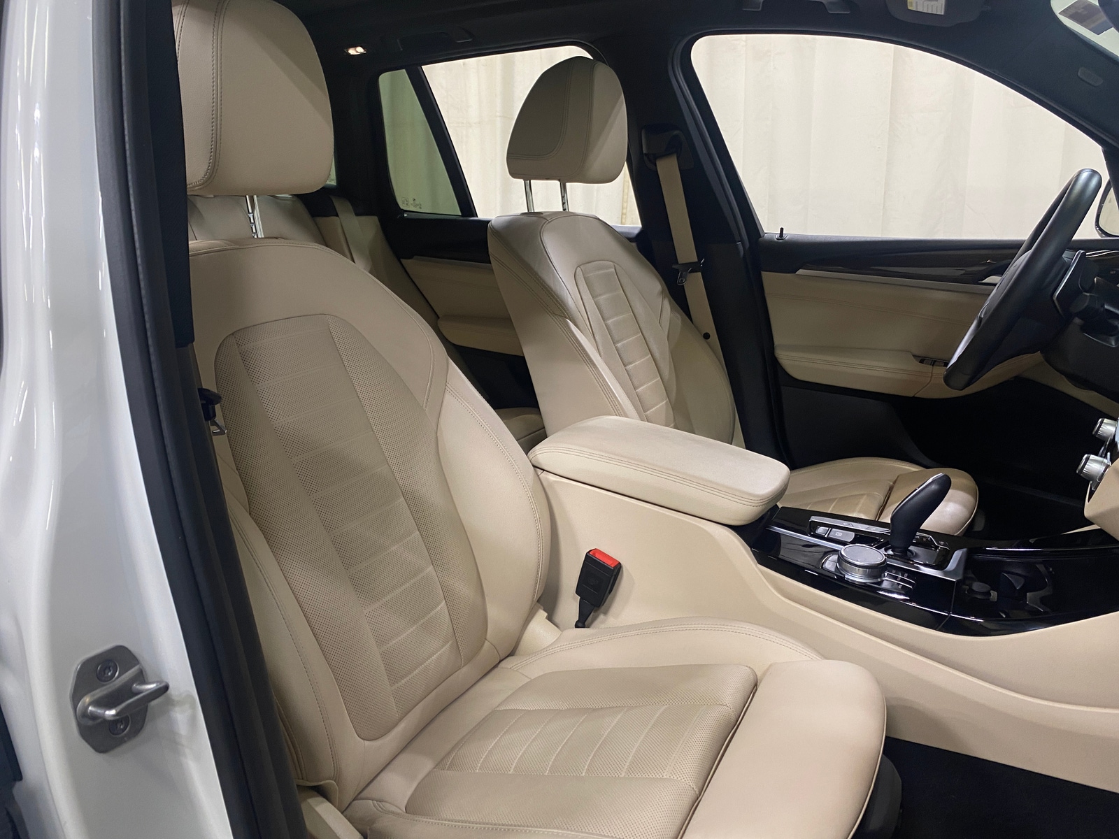 Thumbnail: 2021 BMW X3 - 2