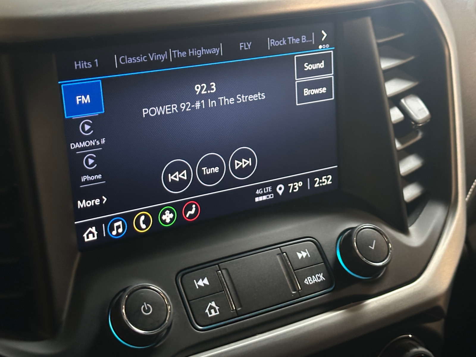 Thumbnail: 2023 GMC Acadia - 4