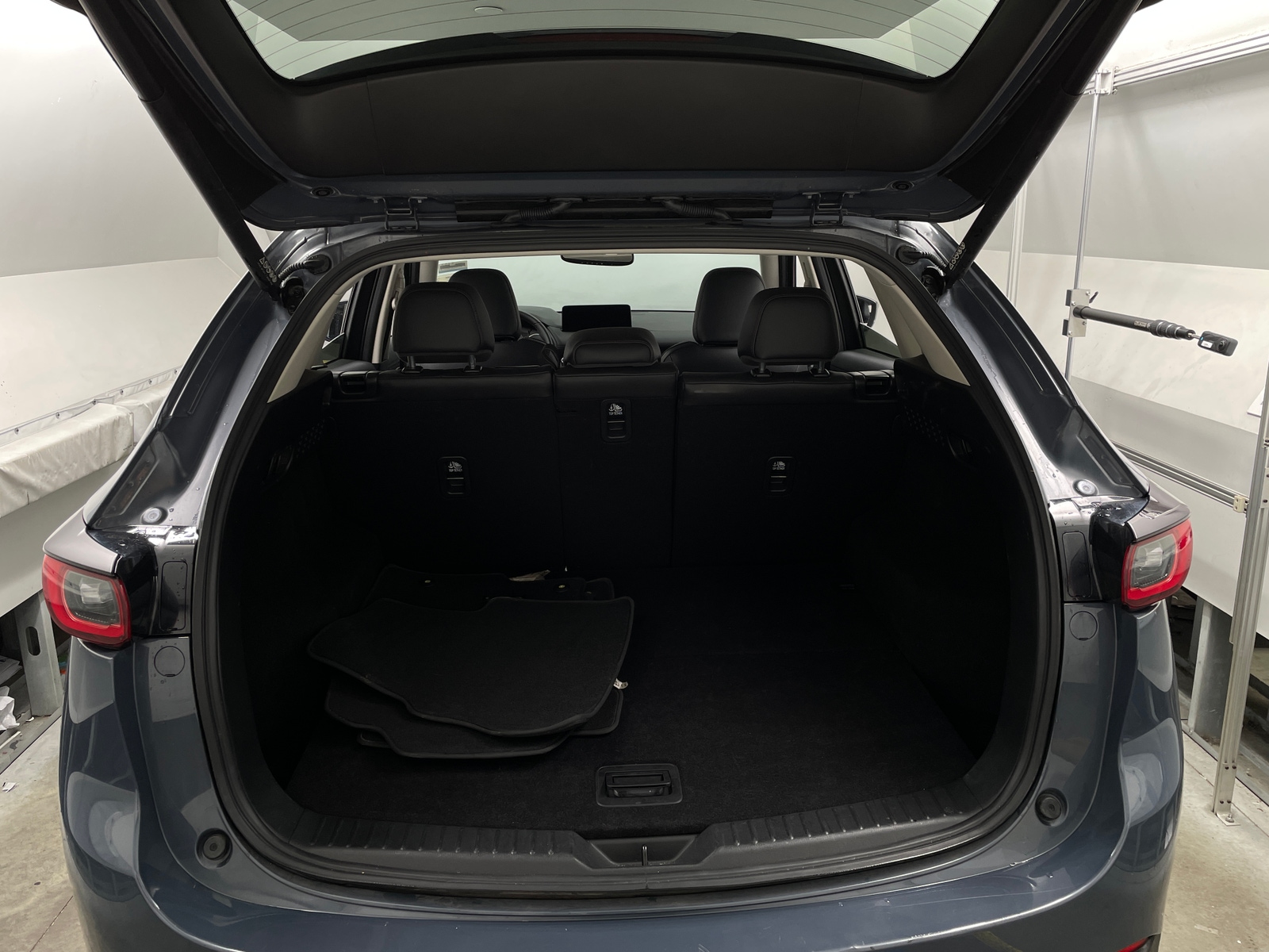 Thumbnail: 2025 Mazda CX-5 - 6