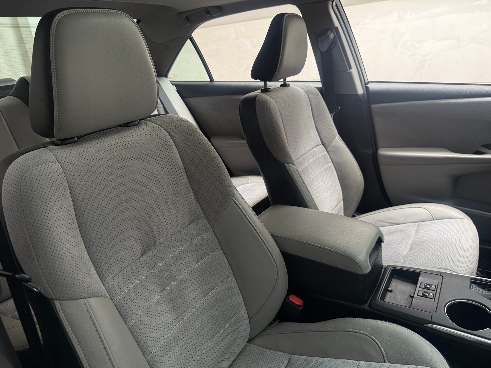 Thumbnail: 2015 Toyota Camry - 2