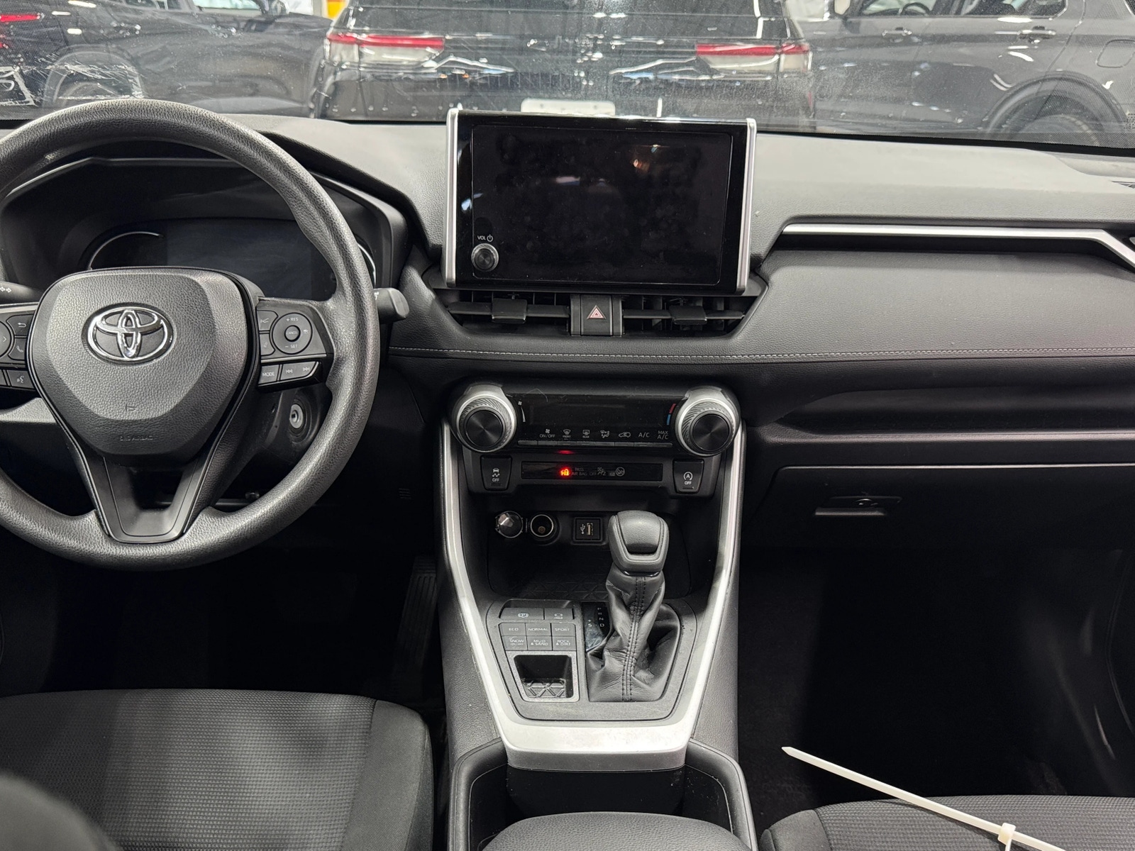 Thumbnail: 2024 Toyota RAV4 - 3
