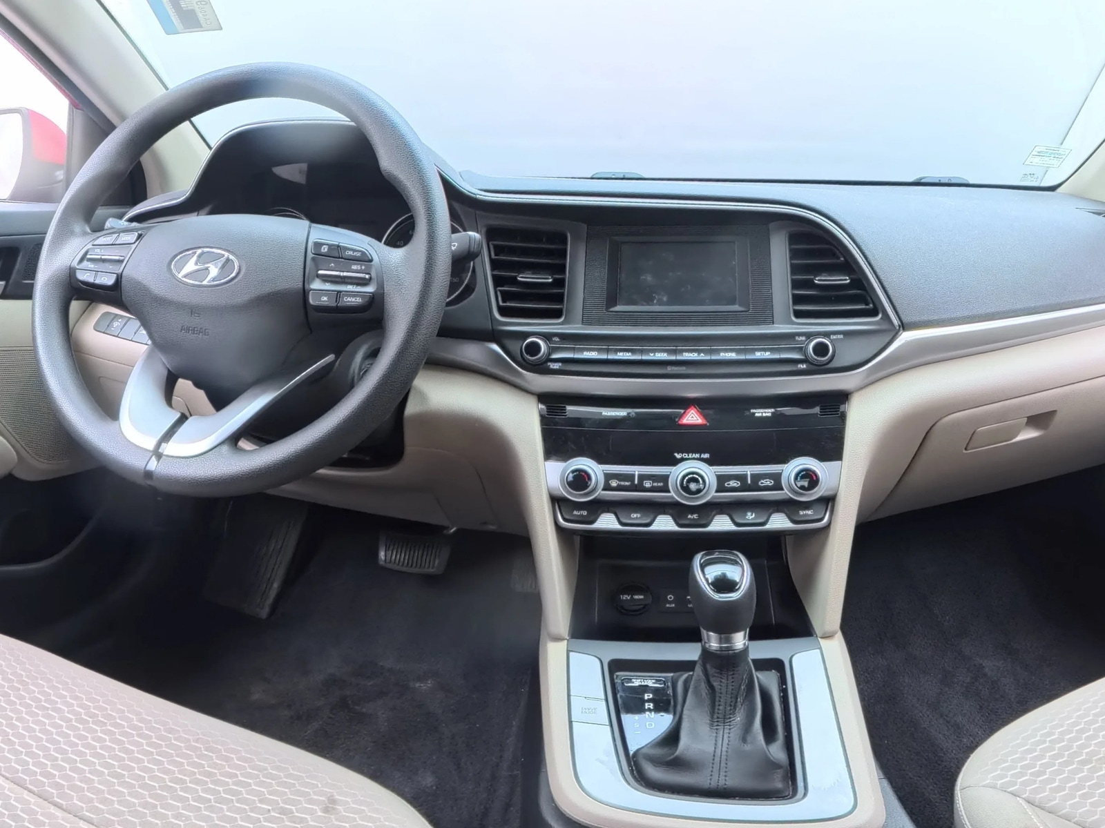 Thumbnail: 2020 Hyundai Elantra - 3
