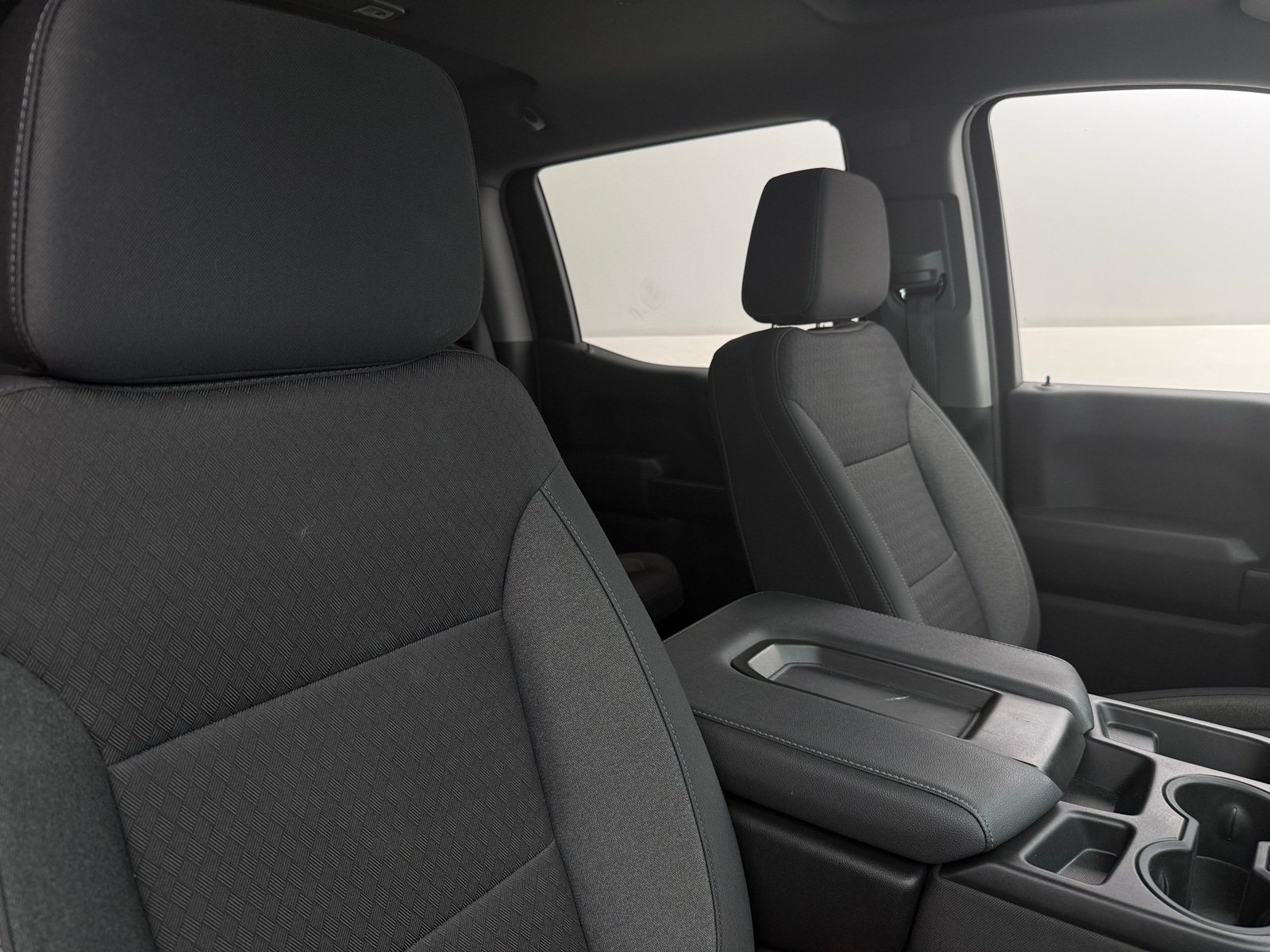 Thumbnail: 2024 Chevrolet Silverado 1500 - 2