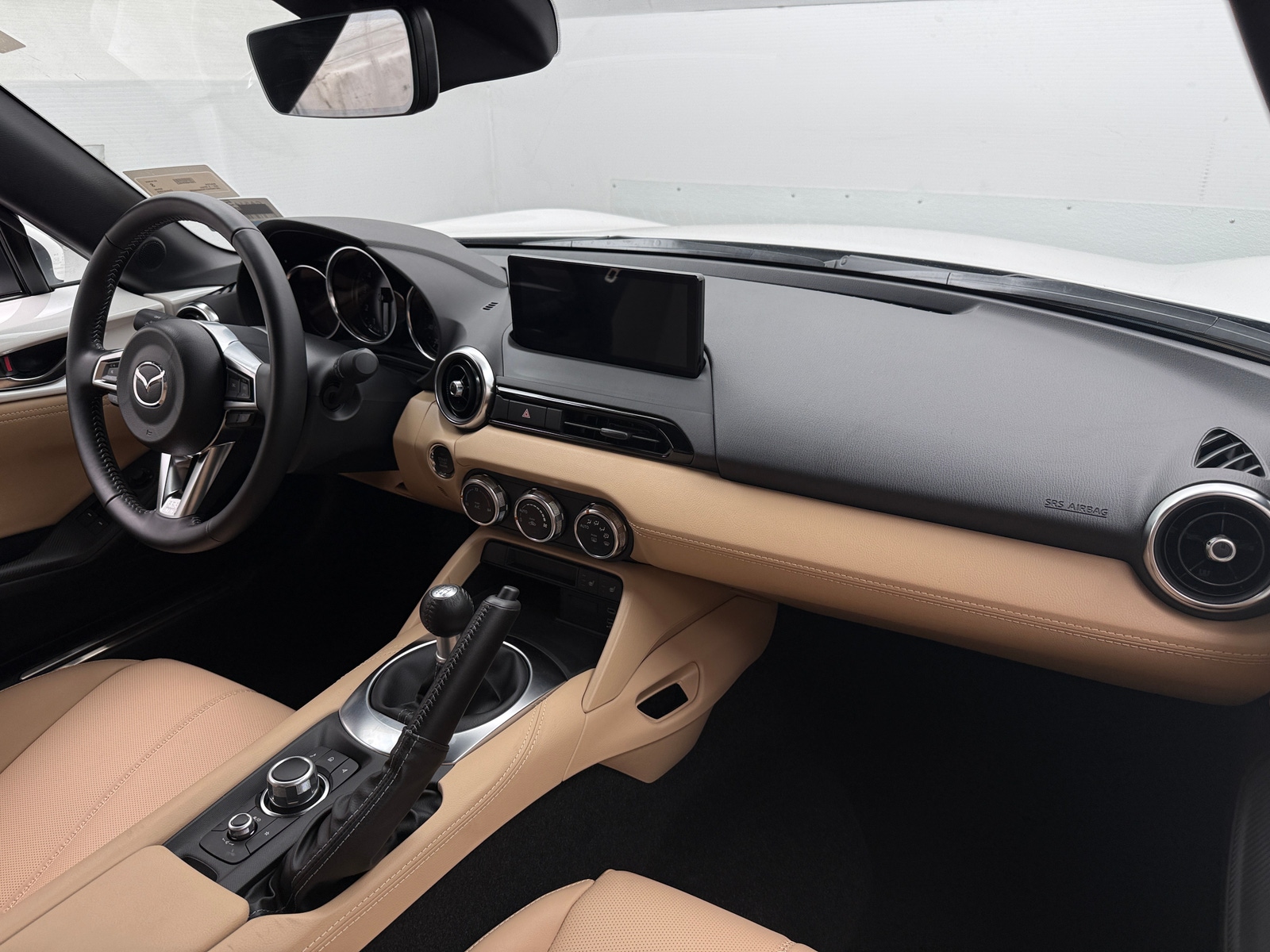 Thumbnail: 2025 Mazda MX-5 Miata - 2