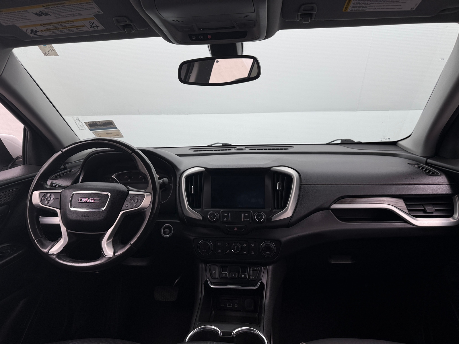 Thumbnail: 2019 GMC Terrain - 3