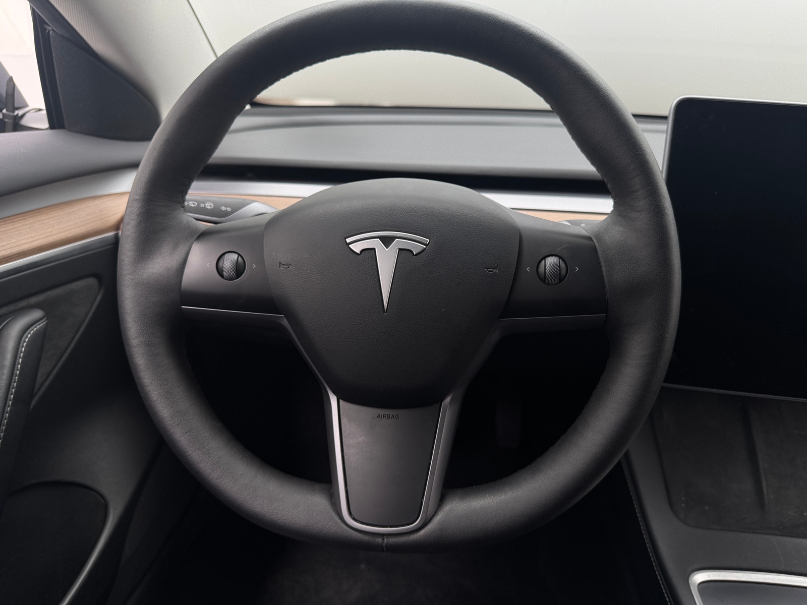 Thumbnail: 2022 Tesla Model 3 - 4