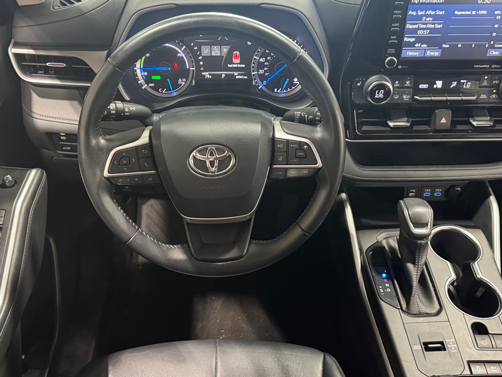 Thumbnail: 2022 Toyota Highlander - 4
