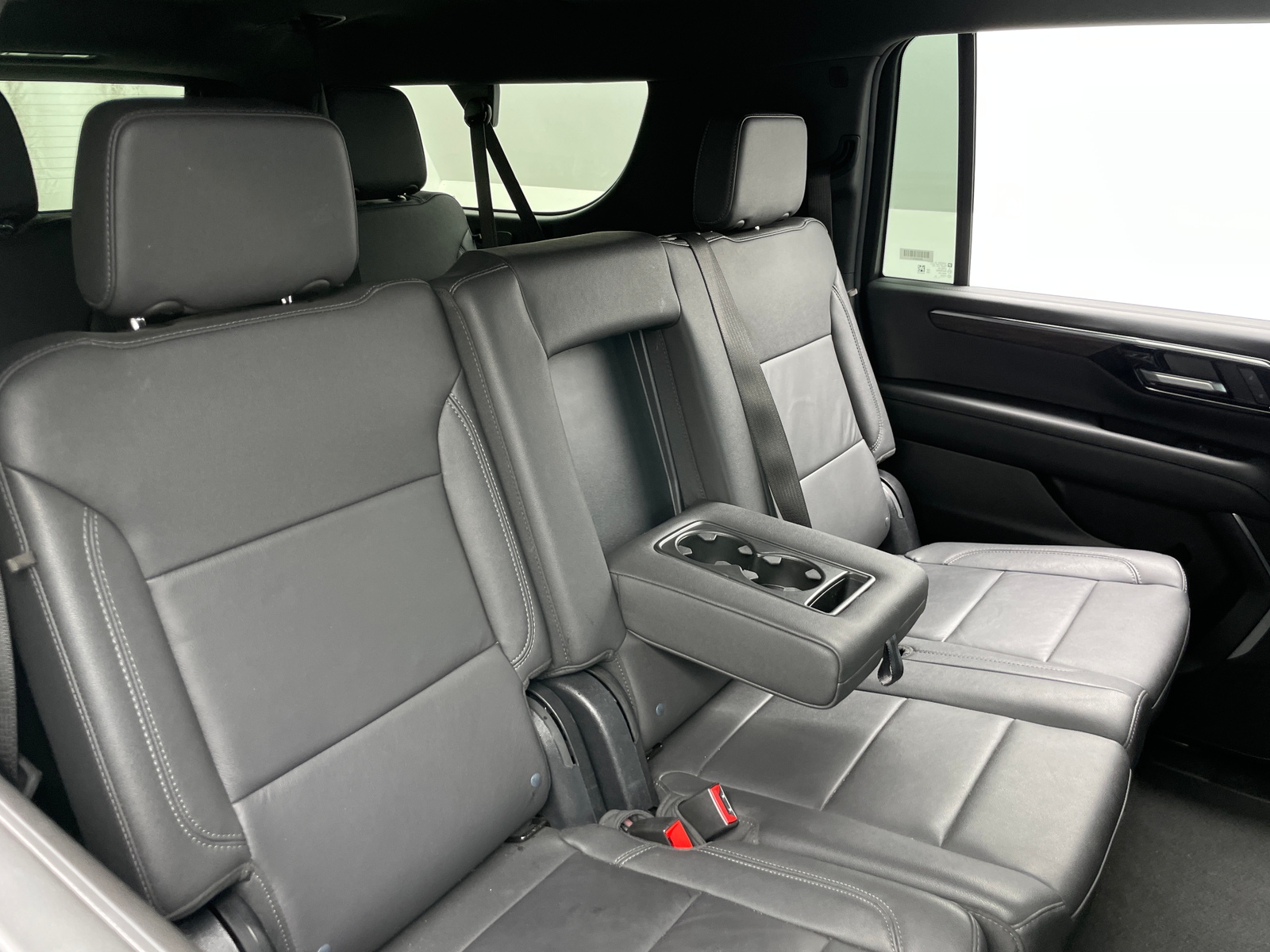 Thumbnail: 2025 Chevrolet Suburban - 5