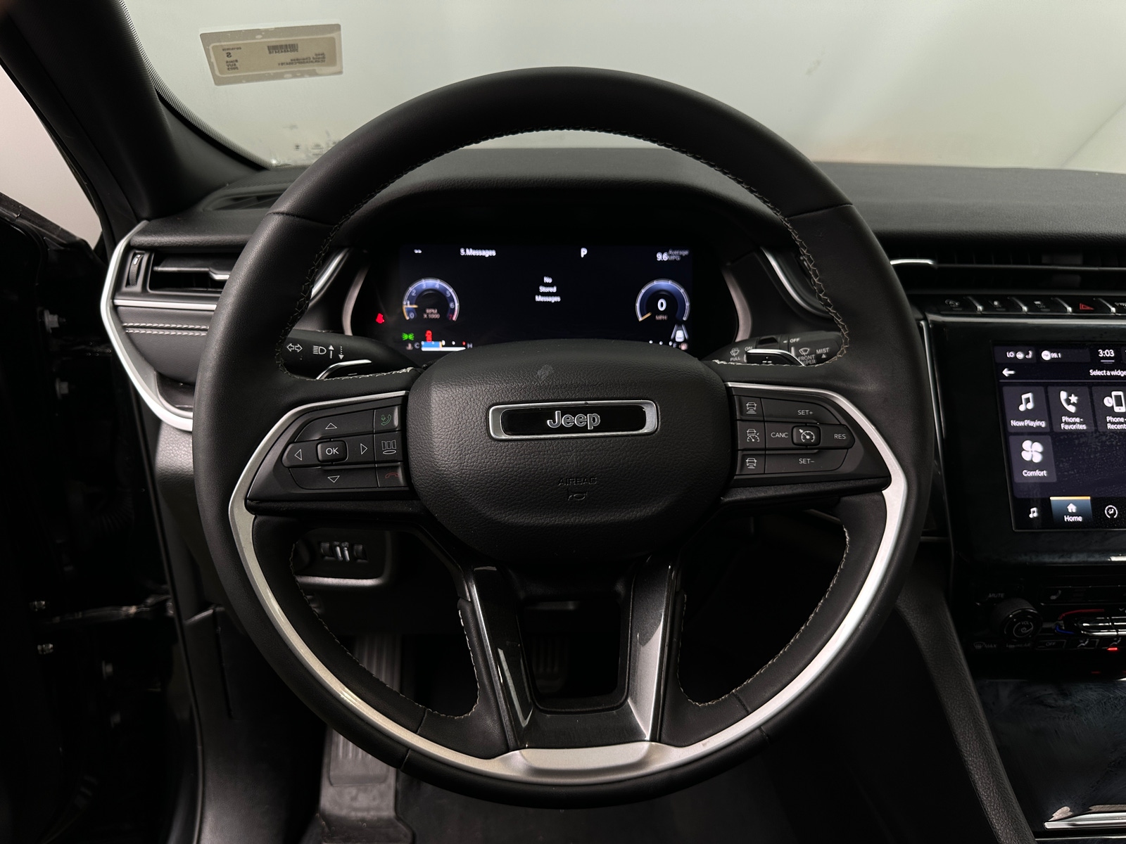 Thumbnail: 2023 Jeep Grand Cherokee - 4