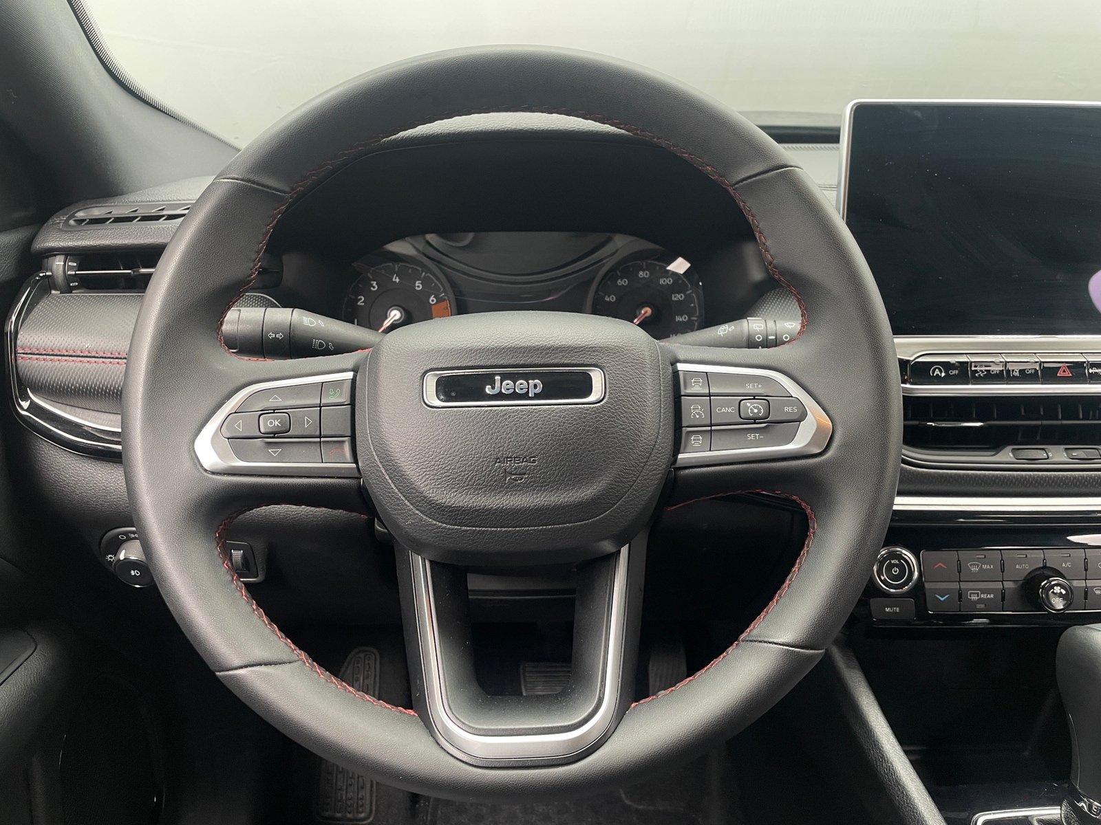 Thumbnail: 2024 Jeep Compass - 5