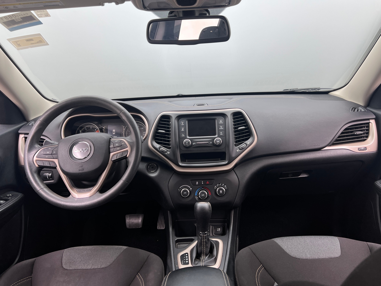 Thumbnail: 2016 Jeep Cherokee - 3
