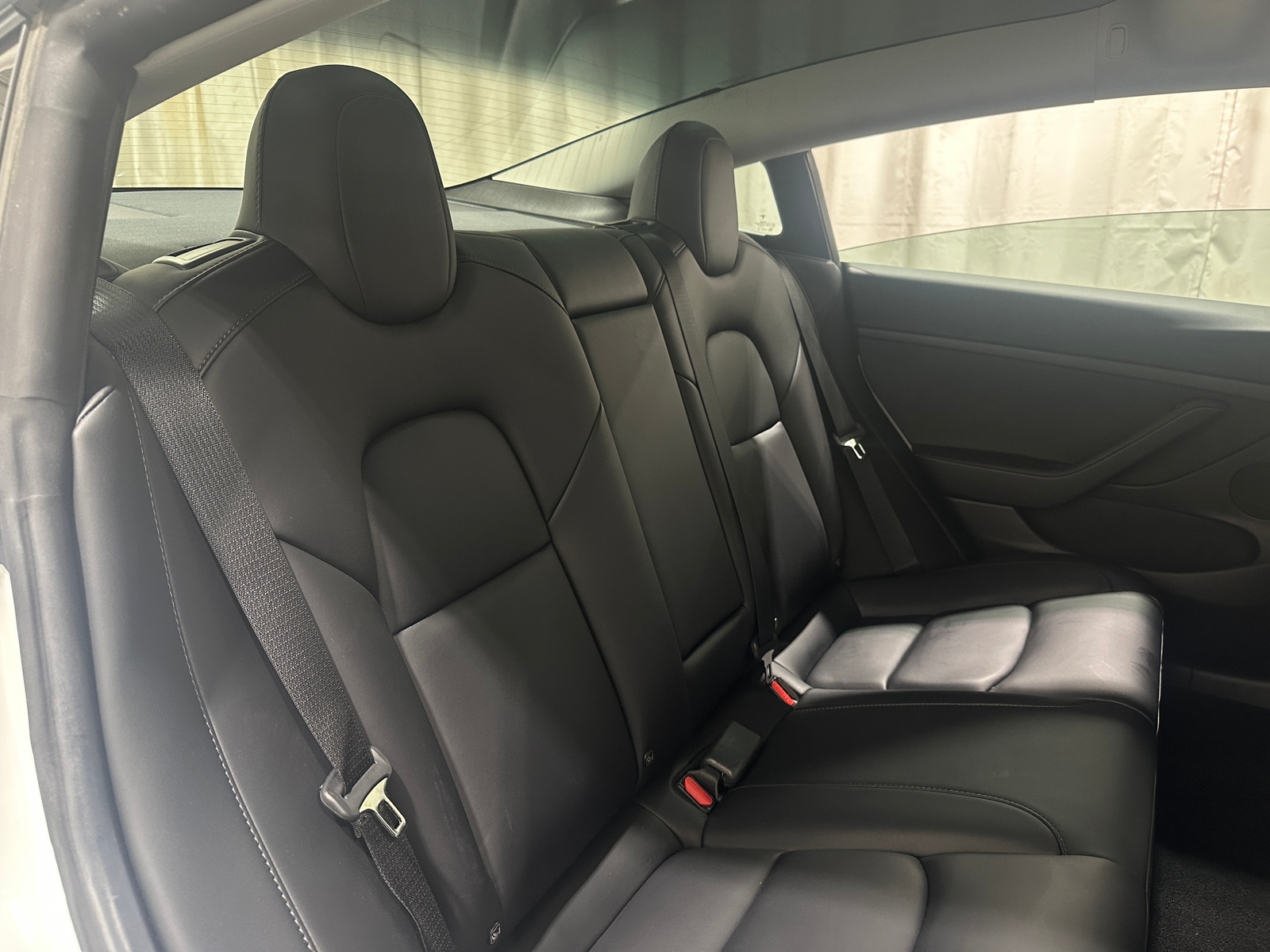 Thumbnail: 2022 Tesla Model 3 - 5