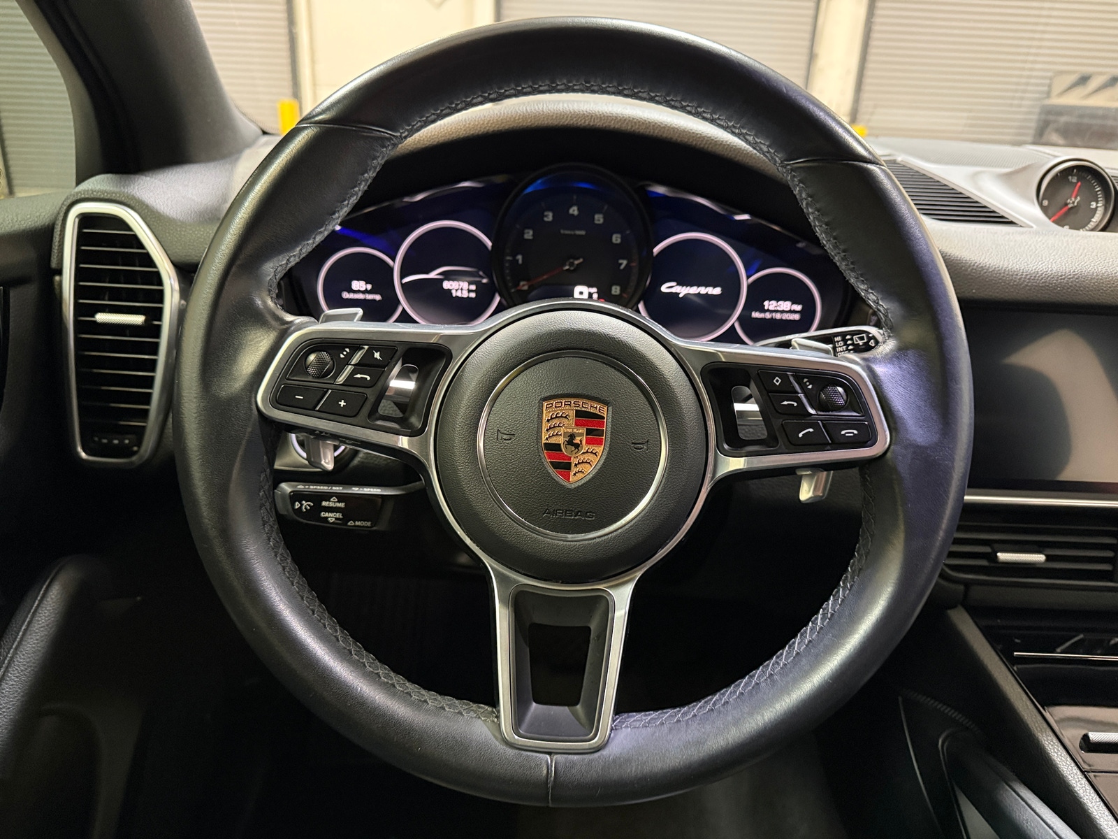 Thumbnail: 2020 Porsche Cayenne - 4