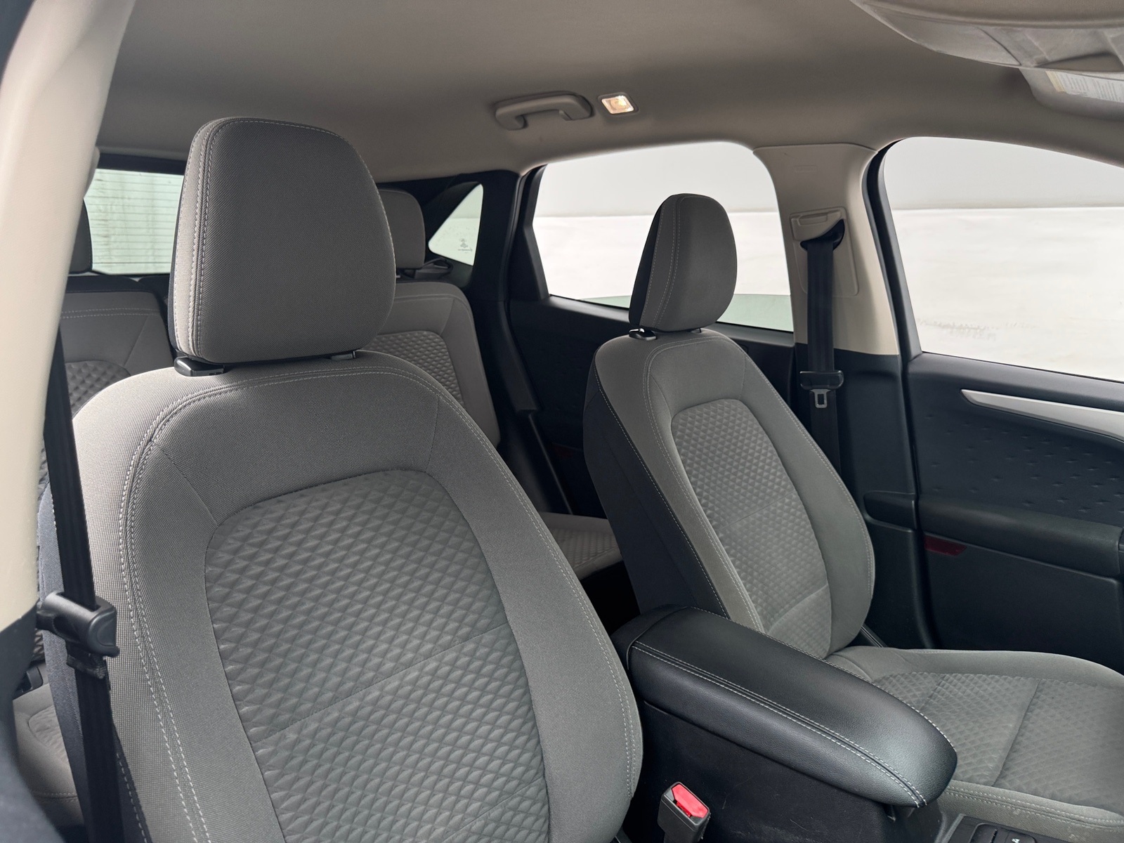 Thumbnail: 2020 Ford Escape - 2