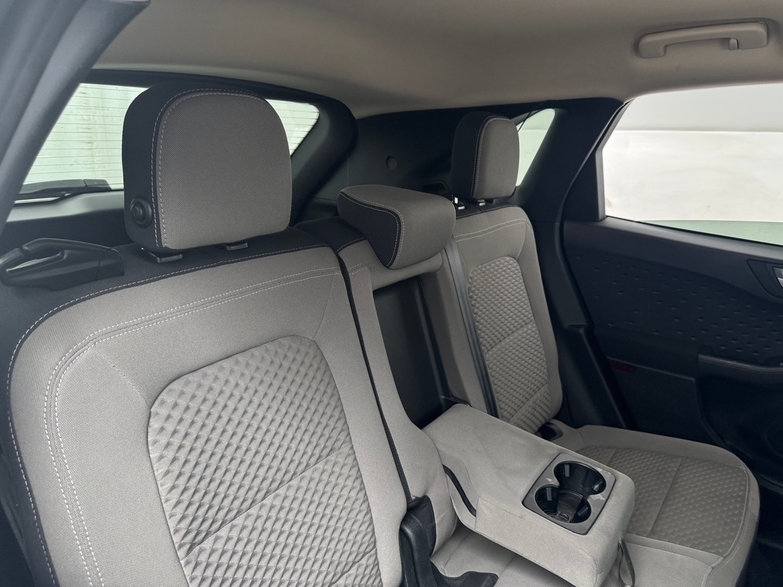 Thumbnail: 2020 Ford Escape - 6
