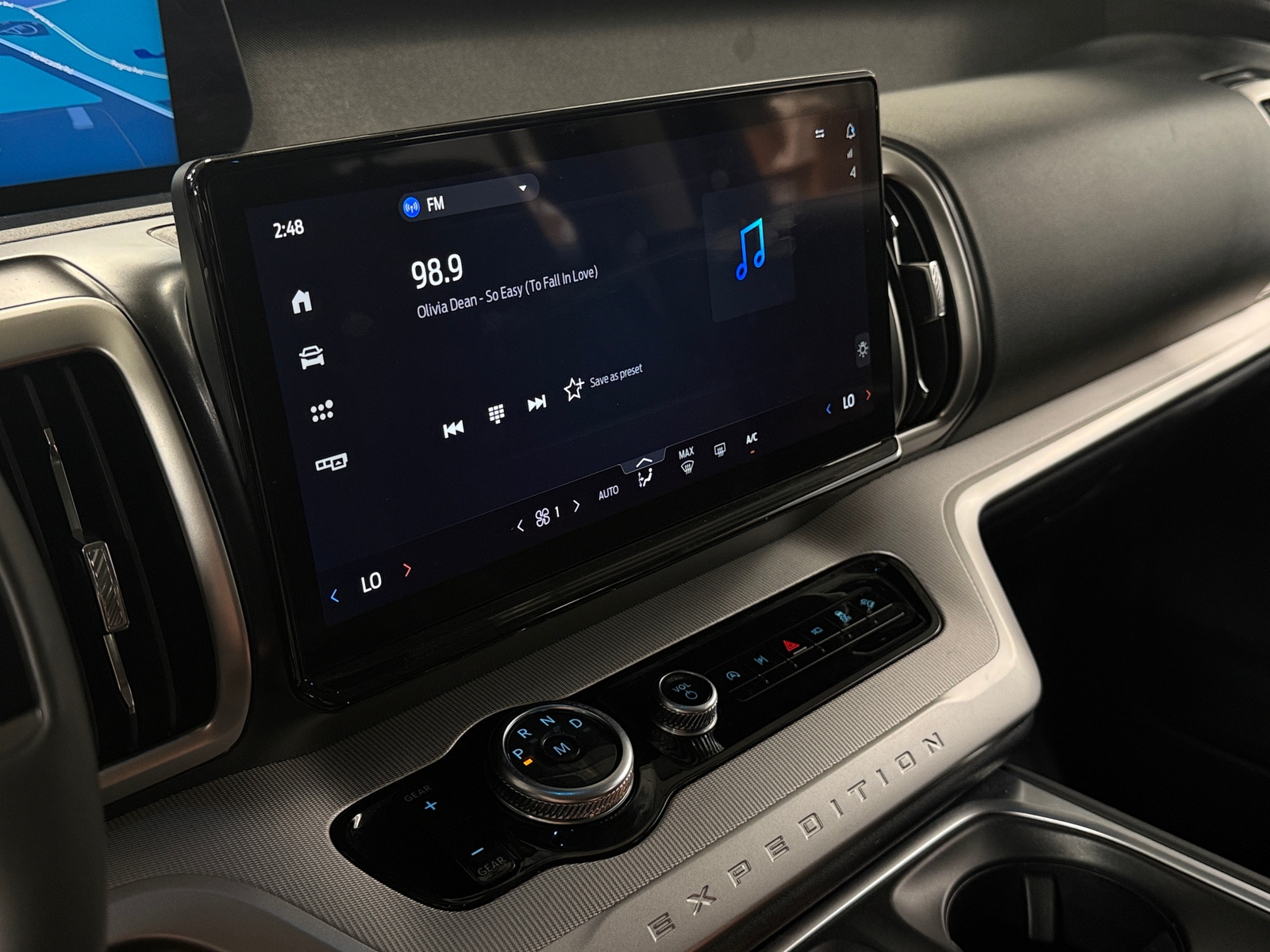 Thumbnail: 2025 Ford Expedition MAX - 4