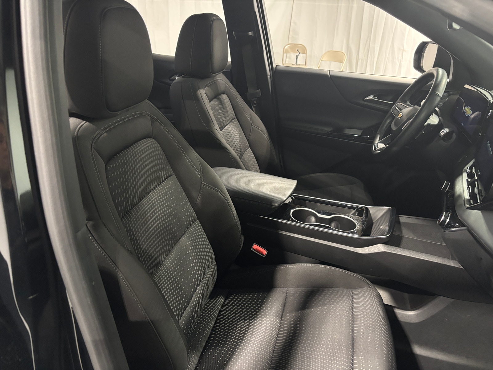 Thumbnail: 2025 Chevrolet Equinox - 2