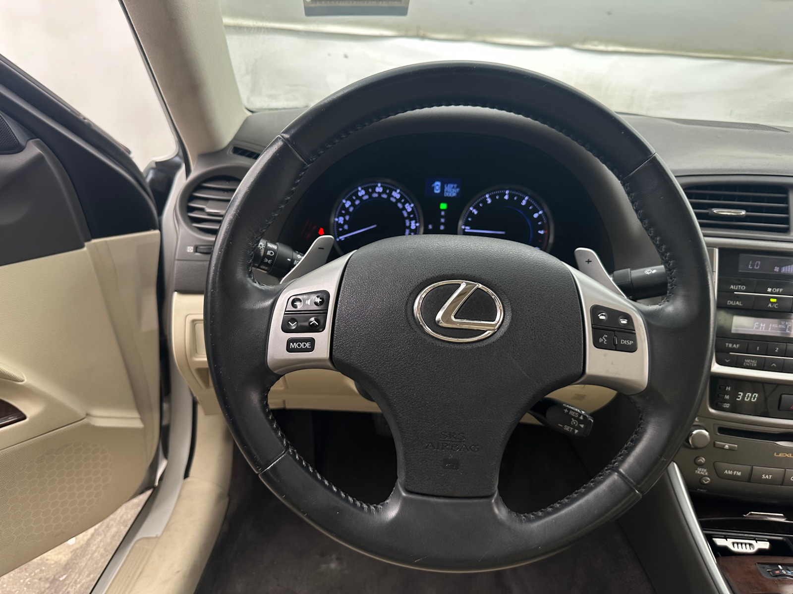 Thumbnail: 2013 Lexus IS - 4