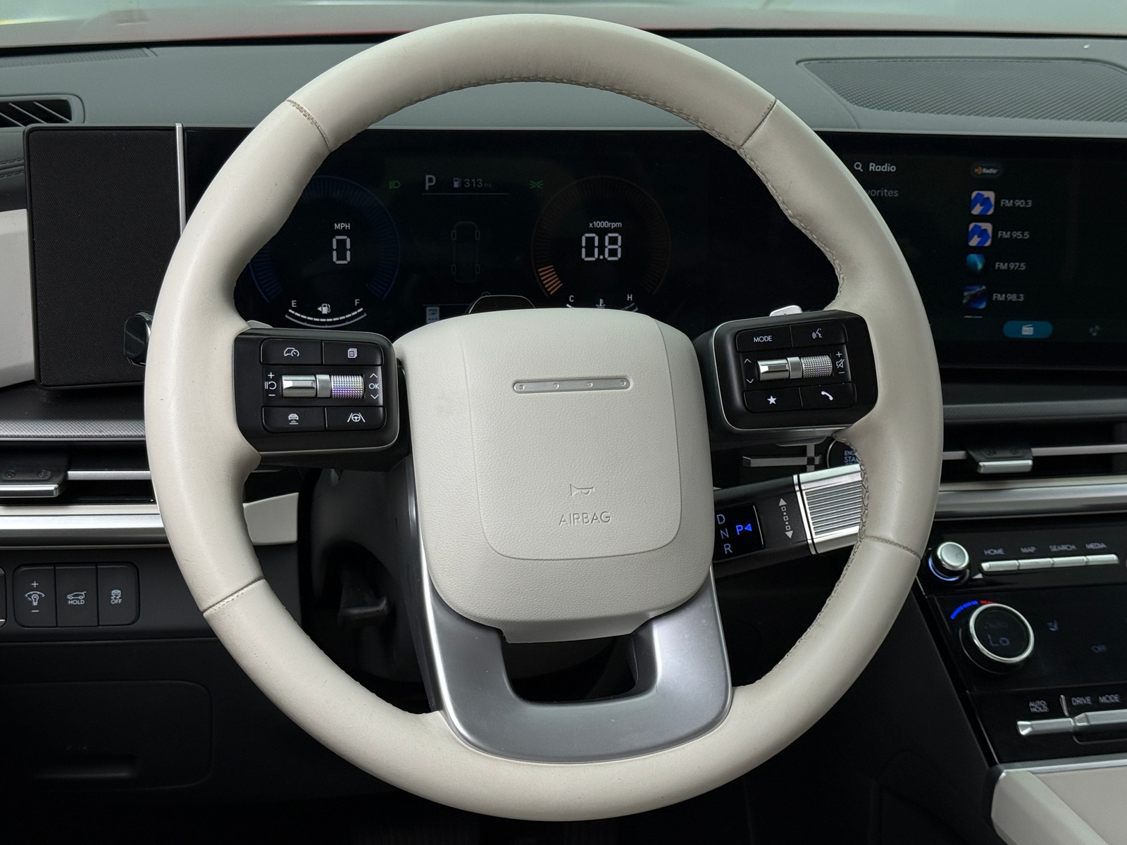 Thumbnail: 2025 Hyundai Santa Fe - 4