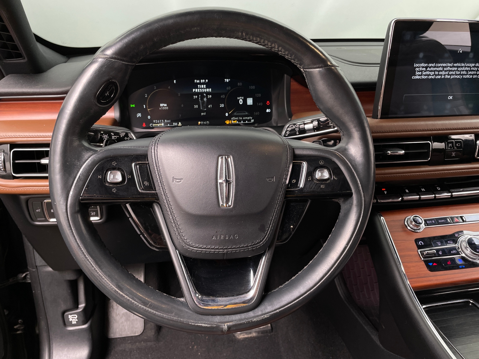 Thumbnail: 2020 Lincoln Aviator - 4
