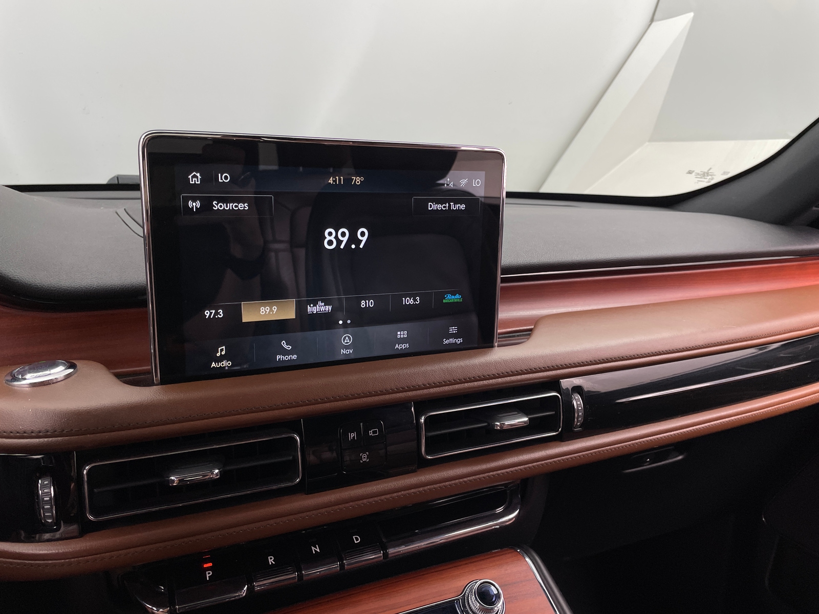 Thumbnail: 2020 Lincoln Aviator - 3