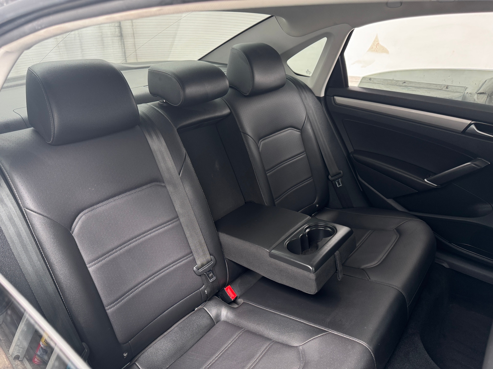 Thumbnail: 2022 Volkswagen Passat - 6
