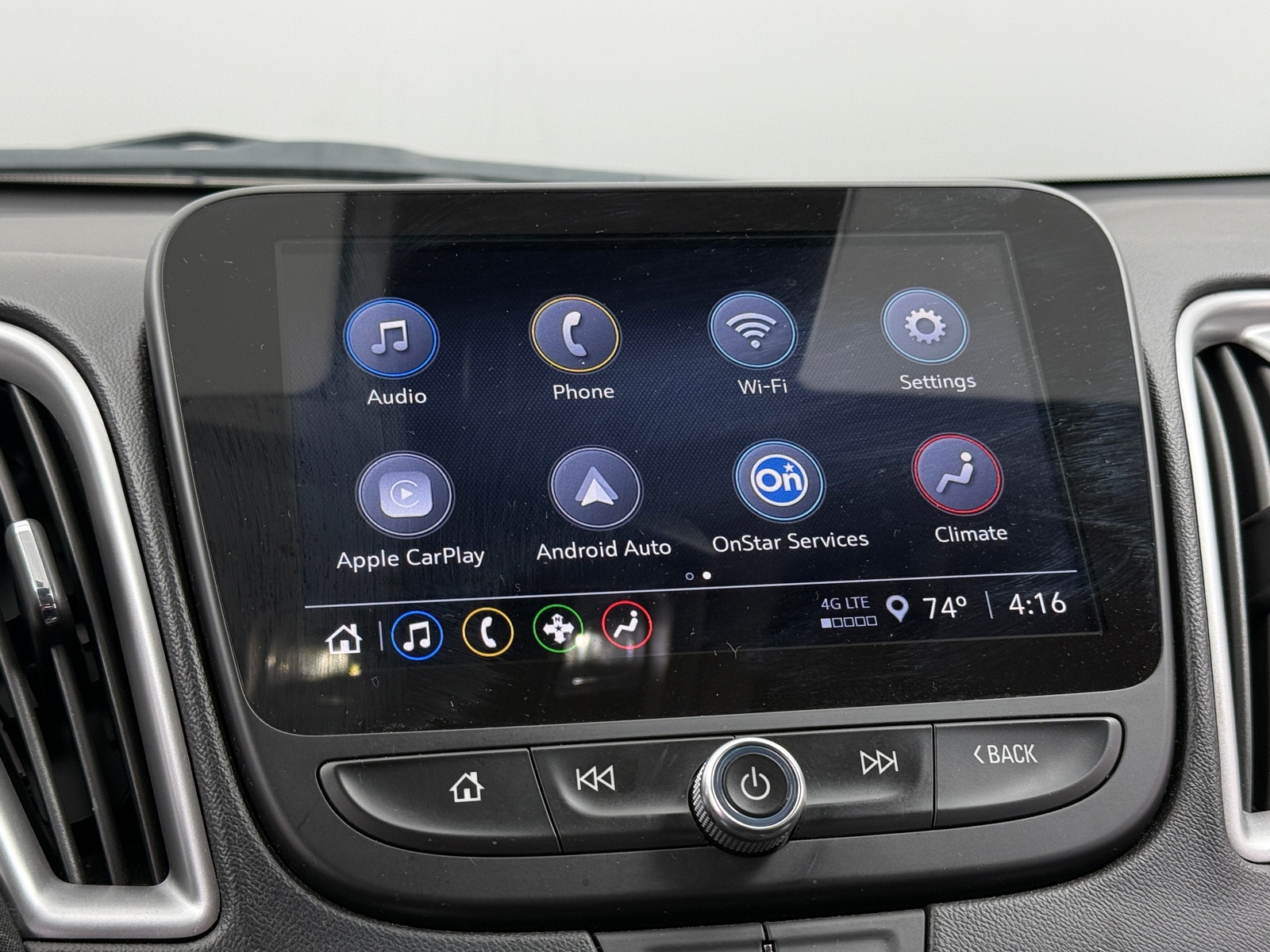 Thumbnail: 2024 Chevrolet Malibu - 4