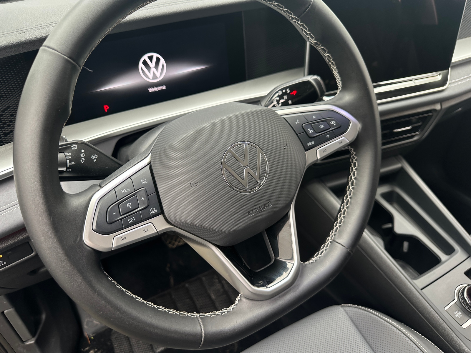 Thumbnail: 2025 Volkswagen Tiguan - 4
