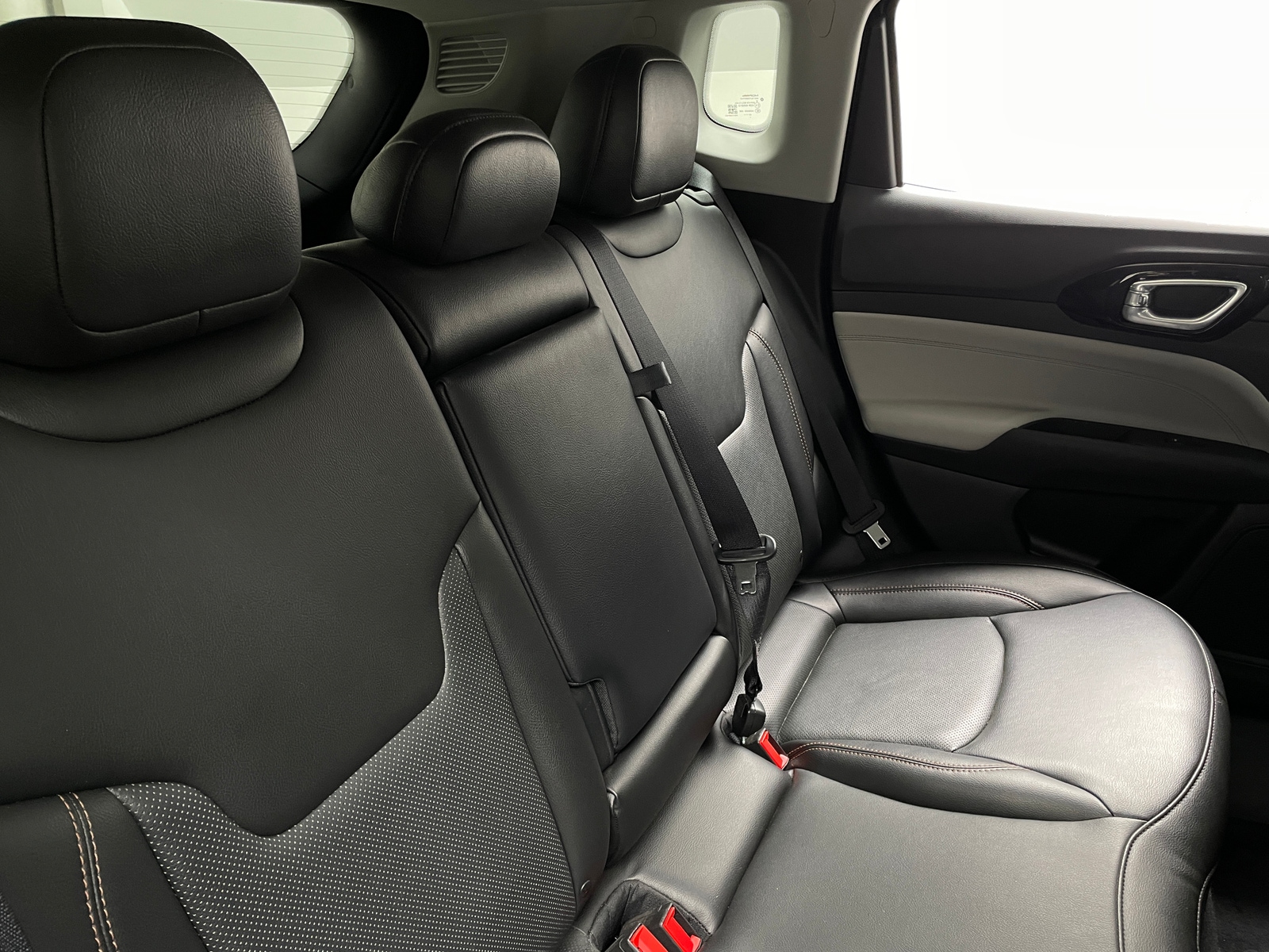 Thumbnail: 2022 Jeep Compass - 5