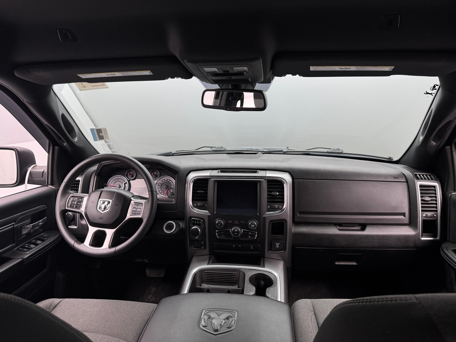 Thumbnail: 2021 RAM 1500 Classic - 3