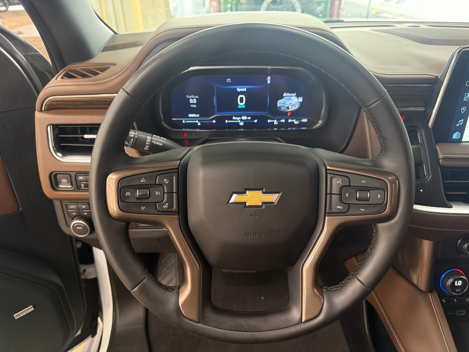 Thumbnail: 2023 Chevrolet Tahoe - 4