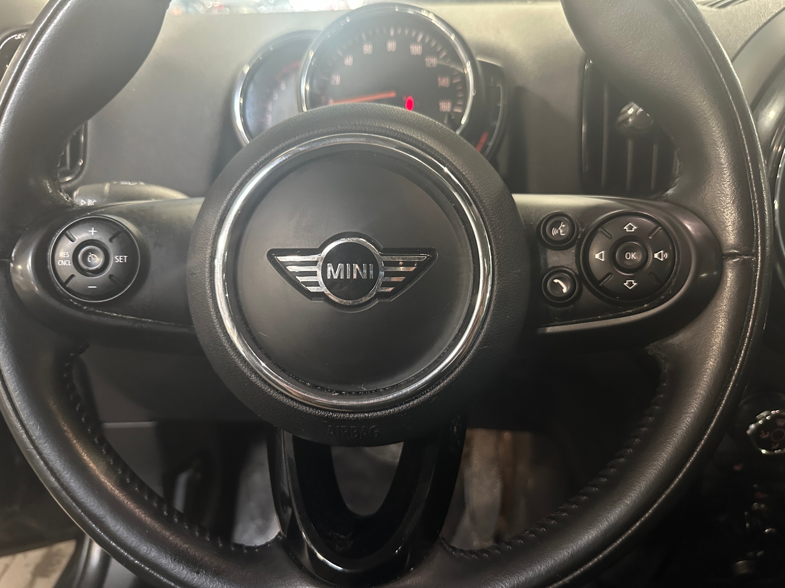 Thumbnail: 2019 MINI Cooper Countryman - 4