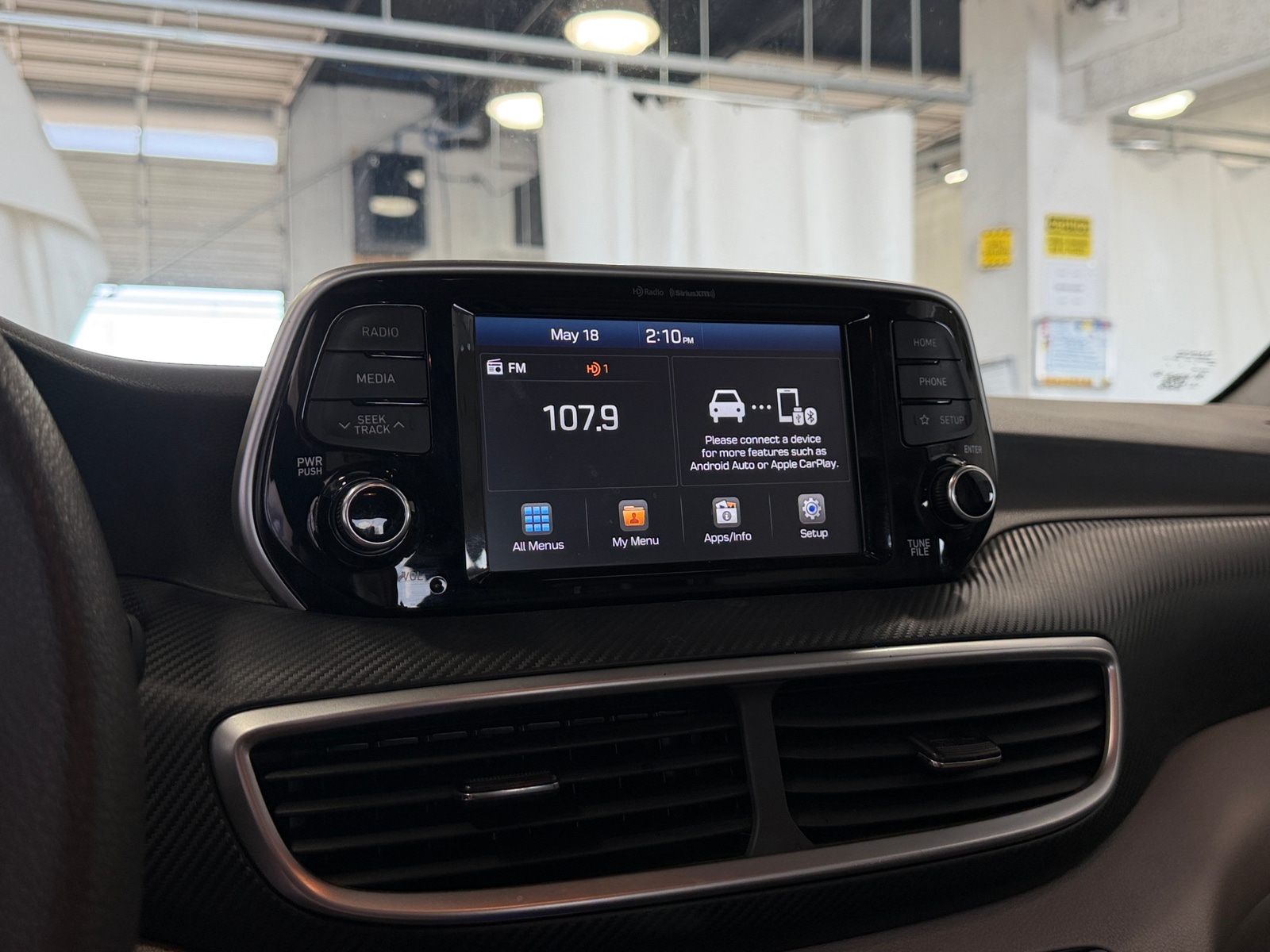 Thumbnail: 2019 Hyundai Tucson - 4