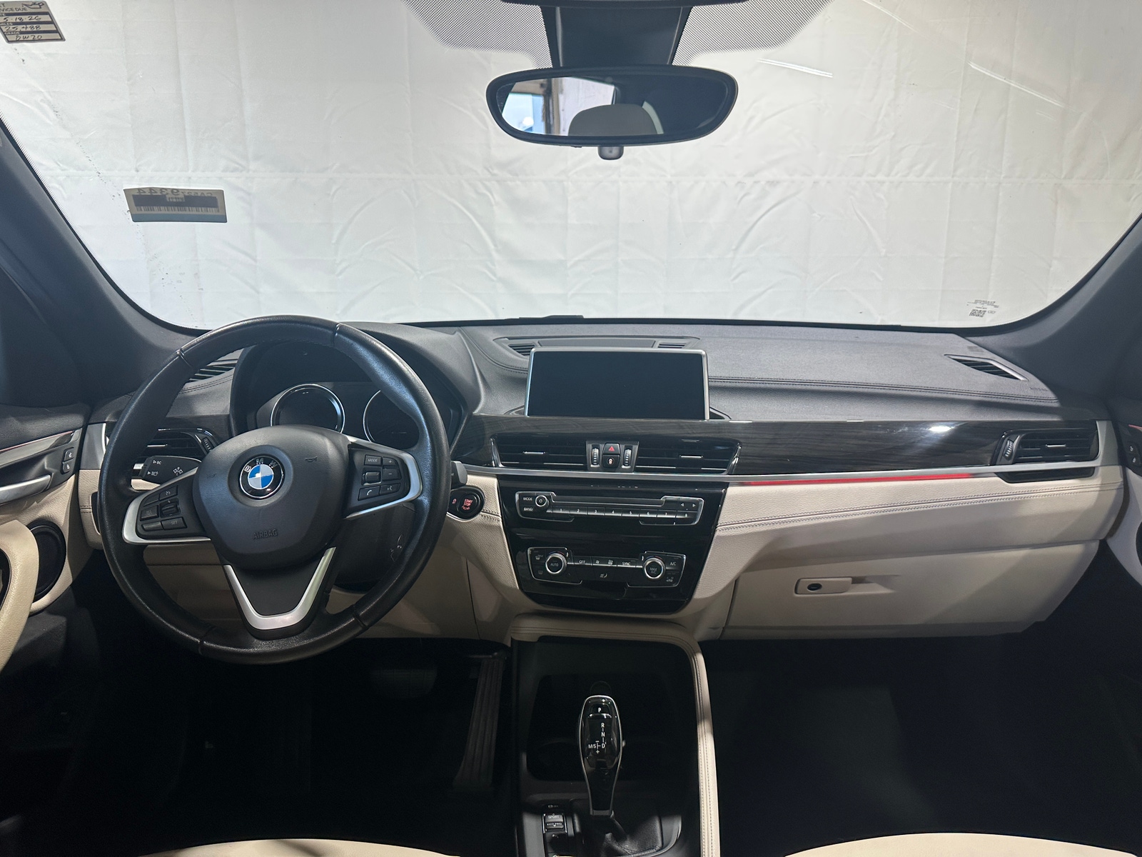 Thumbnail: 2021 BMW X1 - 3
