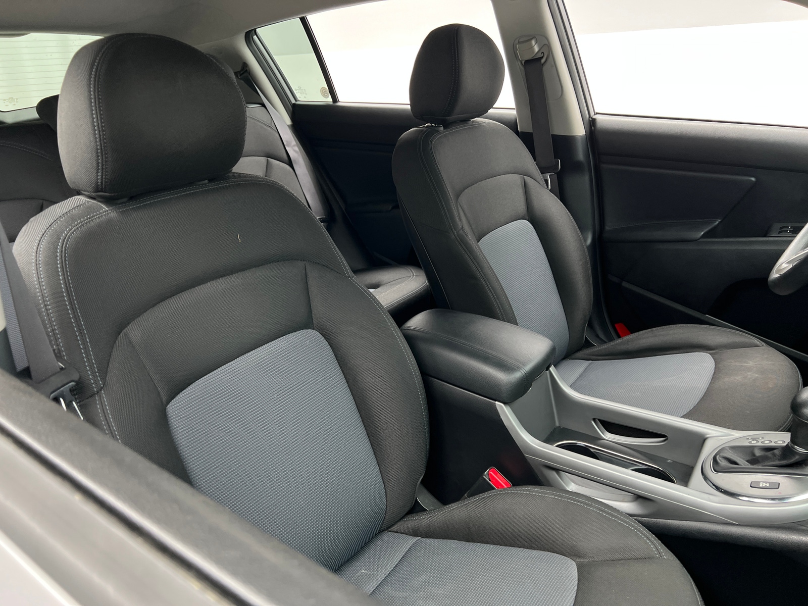 Thumbnail: 2015 Kia Sportage - 2