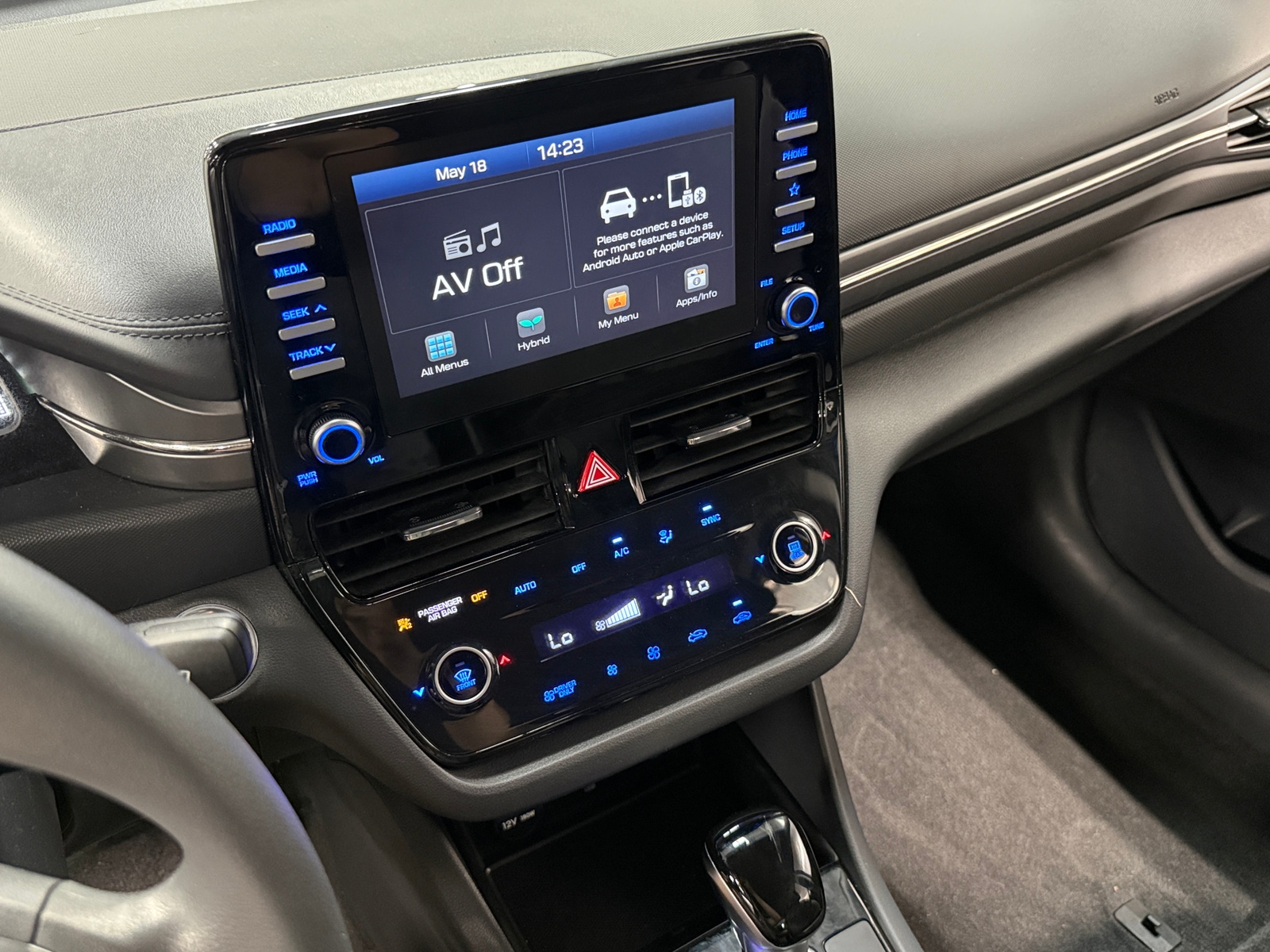Thumbnail: 2020 Hyundai Ioniq - 4