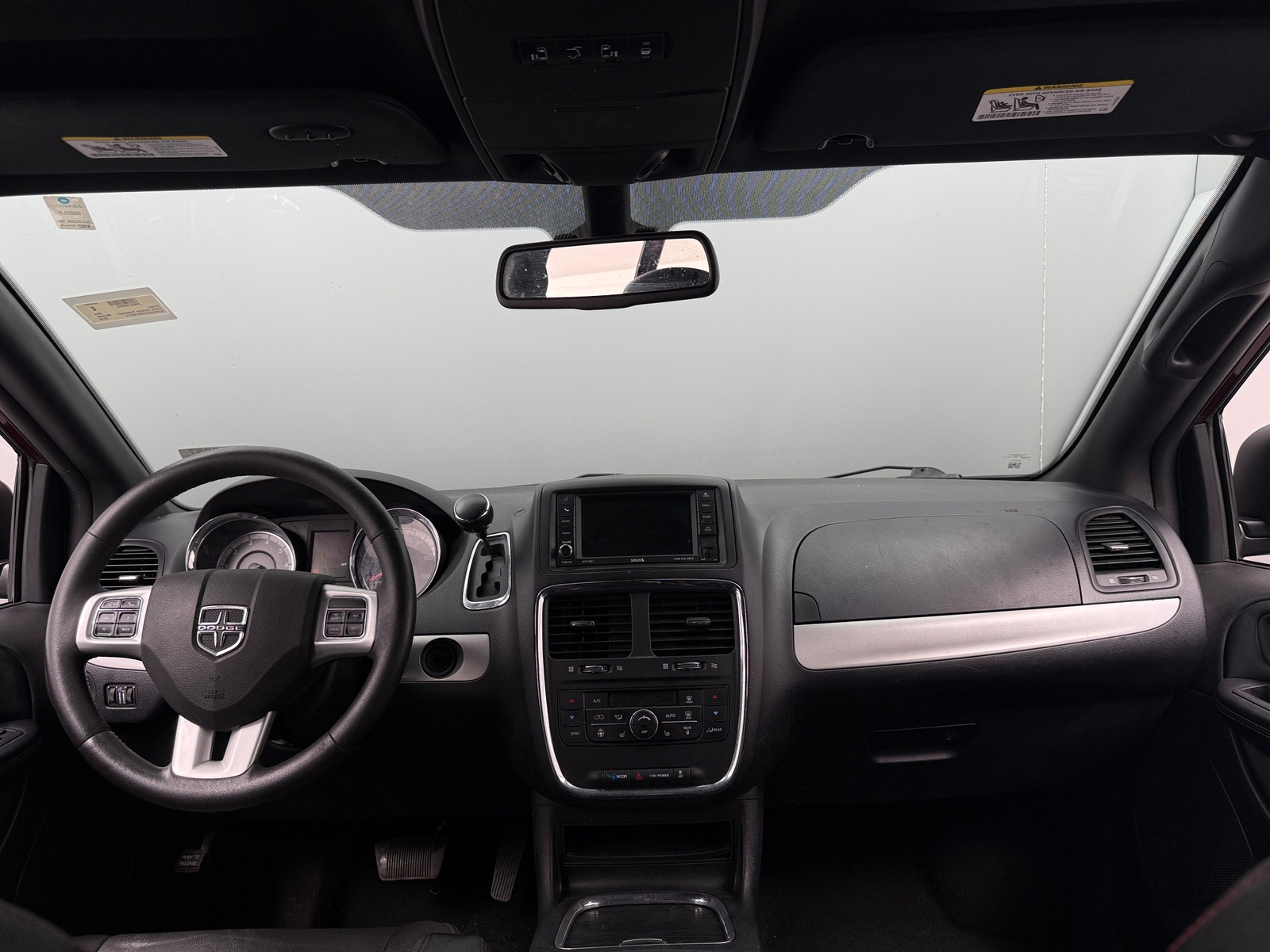 Thumbnail: 2019 Dodge Grand Caravan - 2