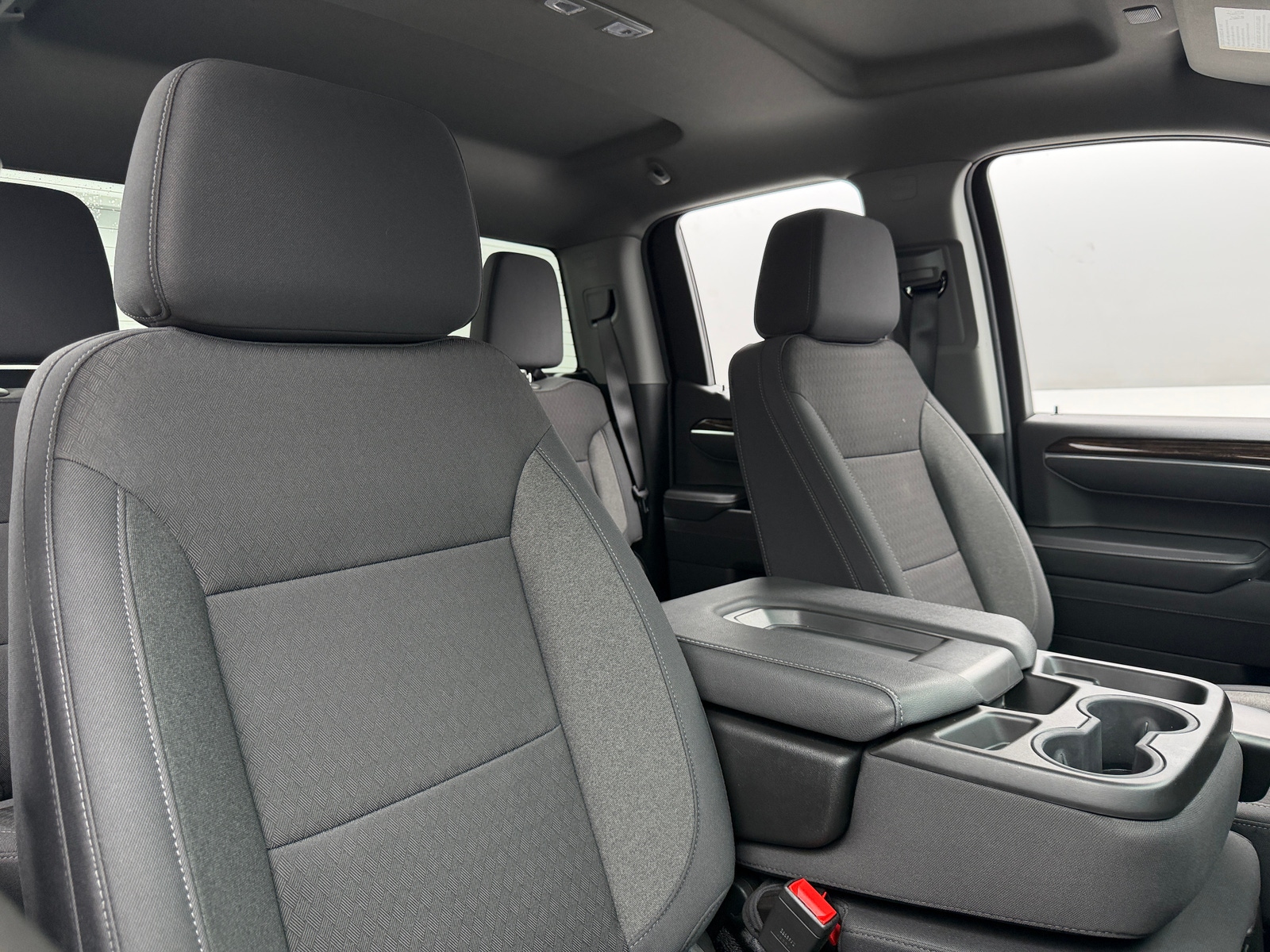 Thumbnail: 2025 GMC Sierra 1500 - 2