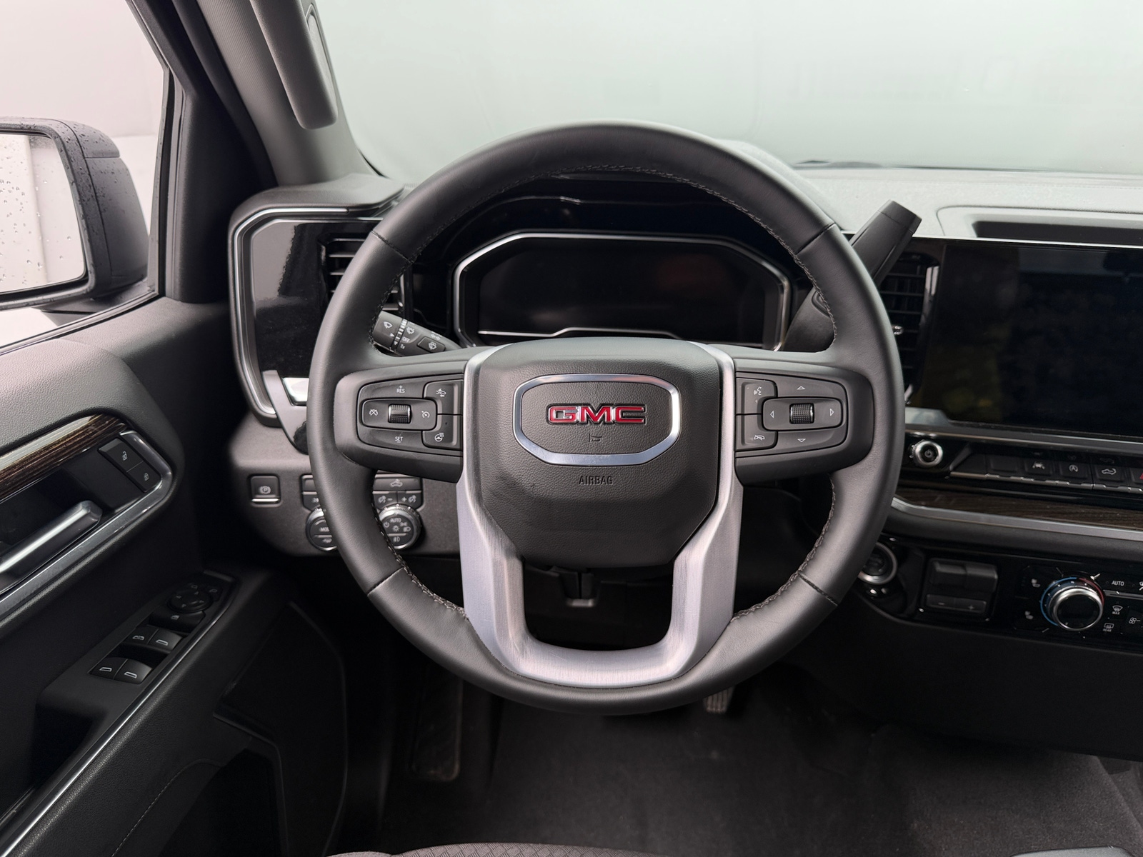 Thumbnail: 2025 GMC Sierra 1500 - 5