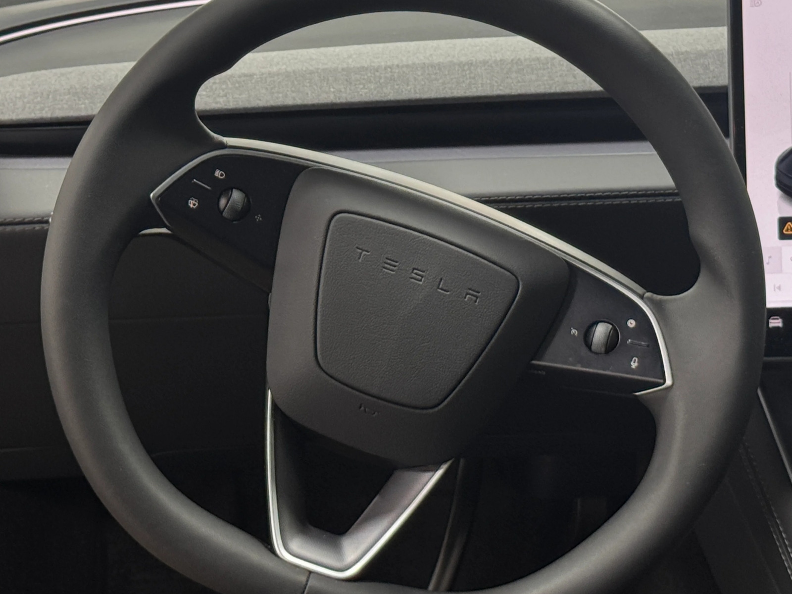 Thumbnail: 2026 Tesla Model Y - 4