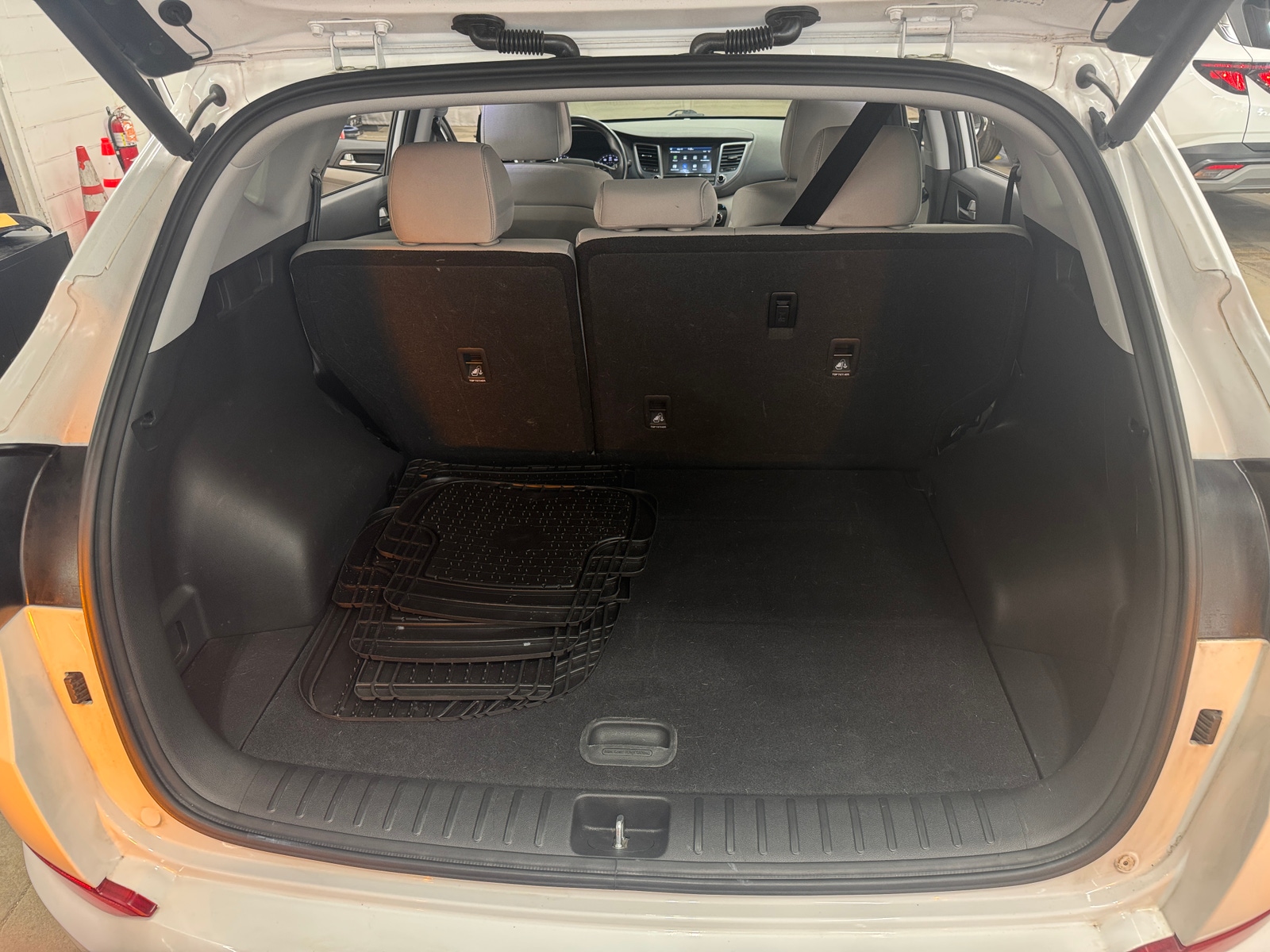 Thumbnail: 2018 Hyundai Tucson - 7